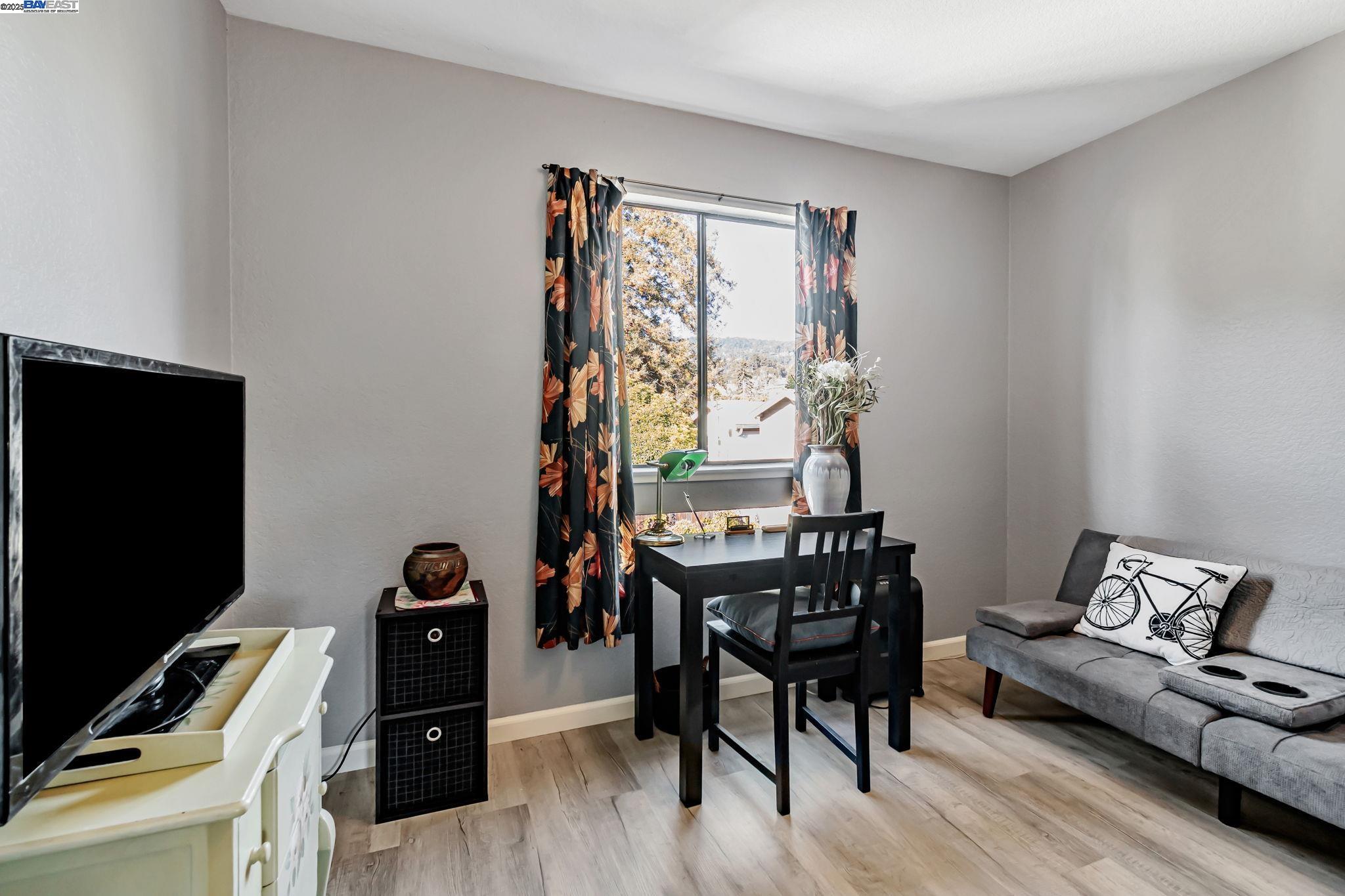 Detail Gallery Image 40 of 58 For 3687 Maple Ave #9,  Oakland,  CA 94602 - 3 Beds | 1/1 Baths