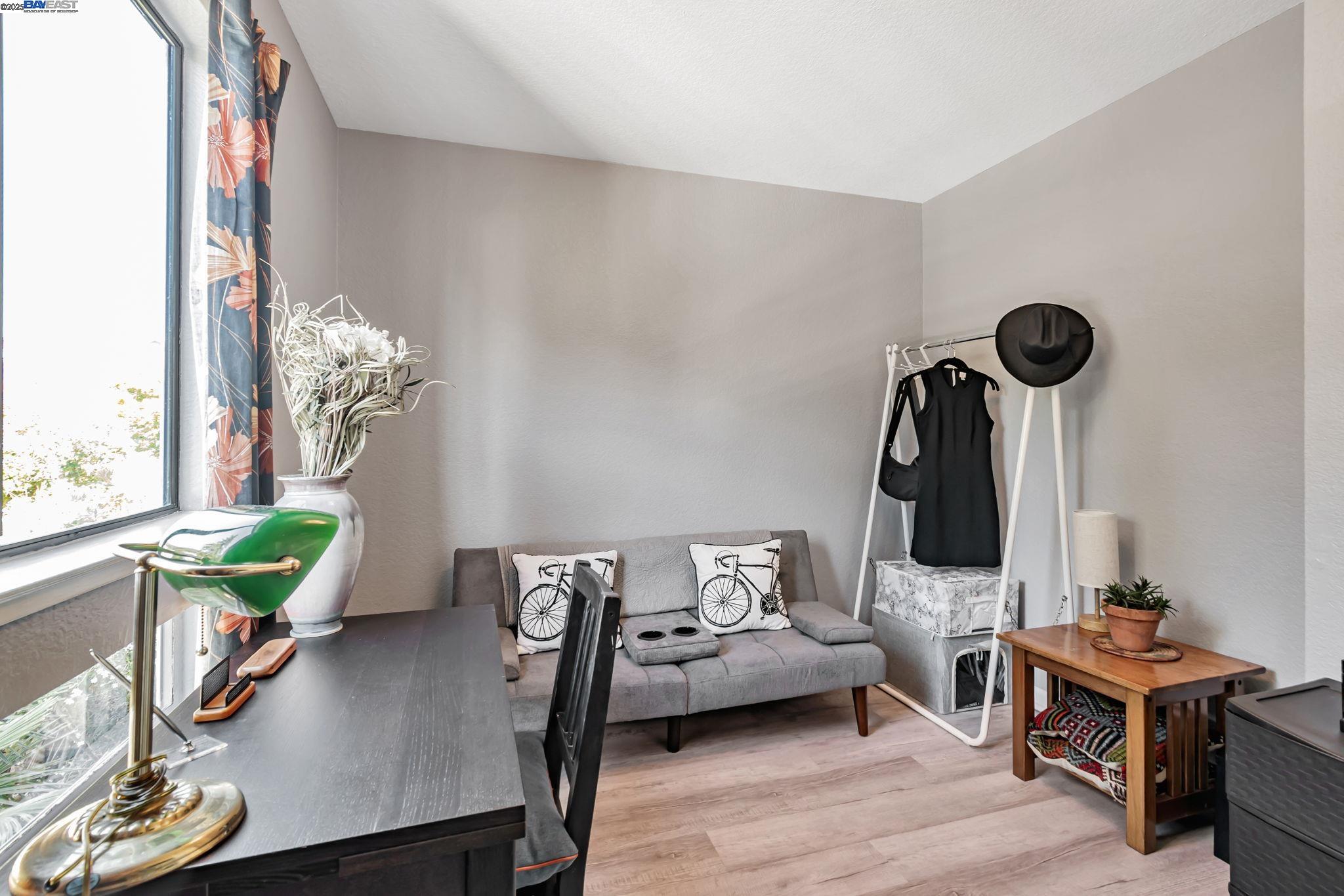 Detail Gallery Image 42 of 58 For 3687 Maple Ave #9,  Oakland,  CA 94602 - 3 Beds | 1/1 Baths