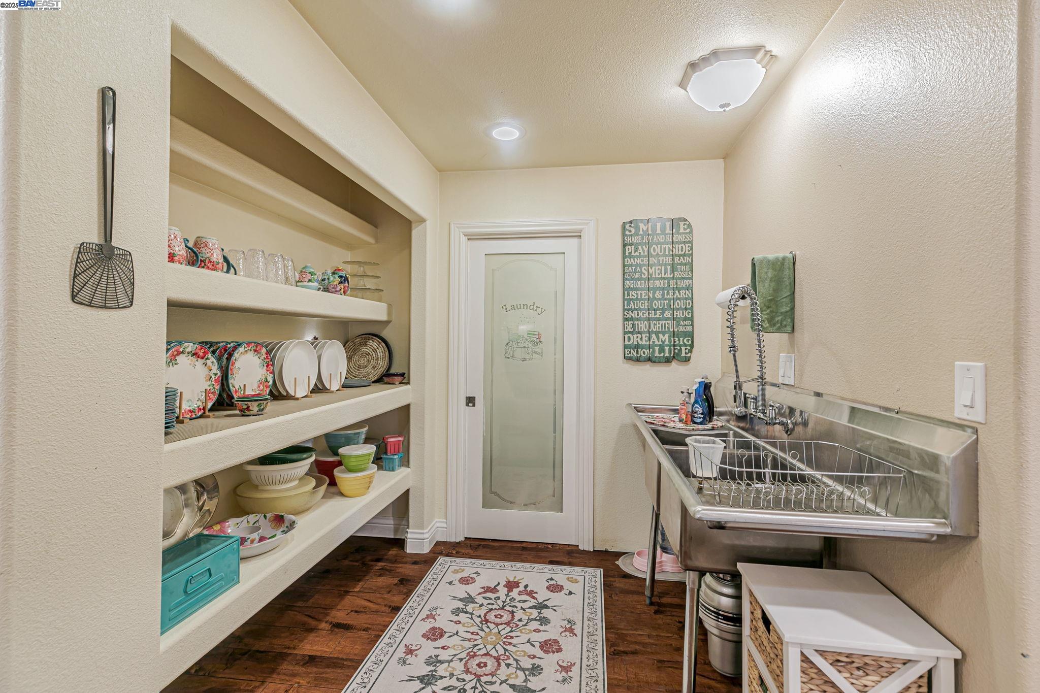 Detail Gallery Image 16 of 52 For 337 I St, Fremont,  CA 94536 - 4 Beds | 2 Baths