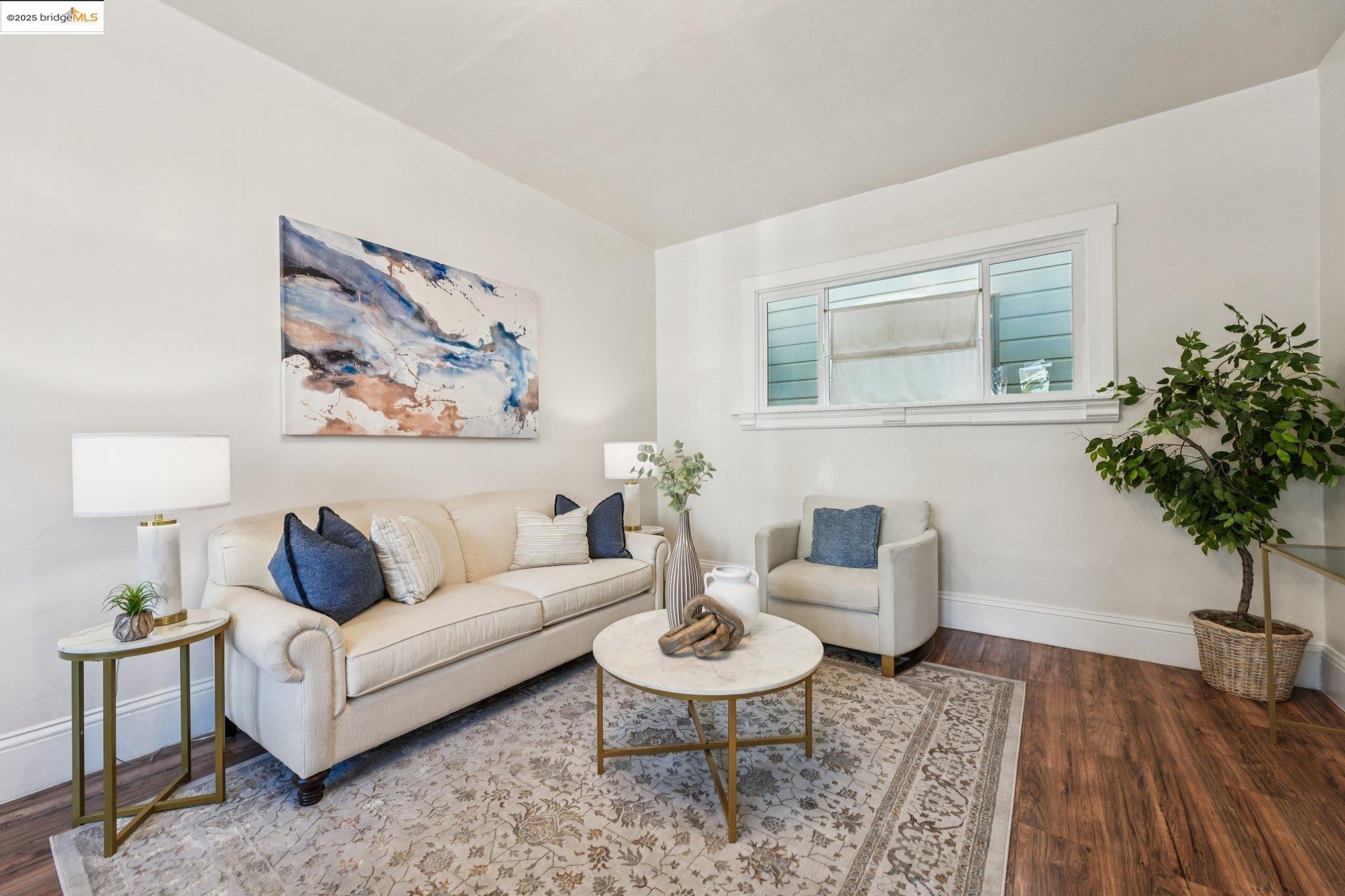 Detail Gallery Image 39 of 55 For 1549 5th Ave, Oakland,  CA 94606 - 4 Beds | 2 Baths
