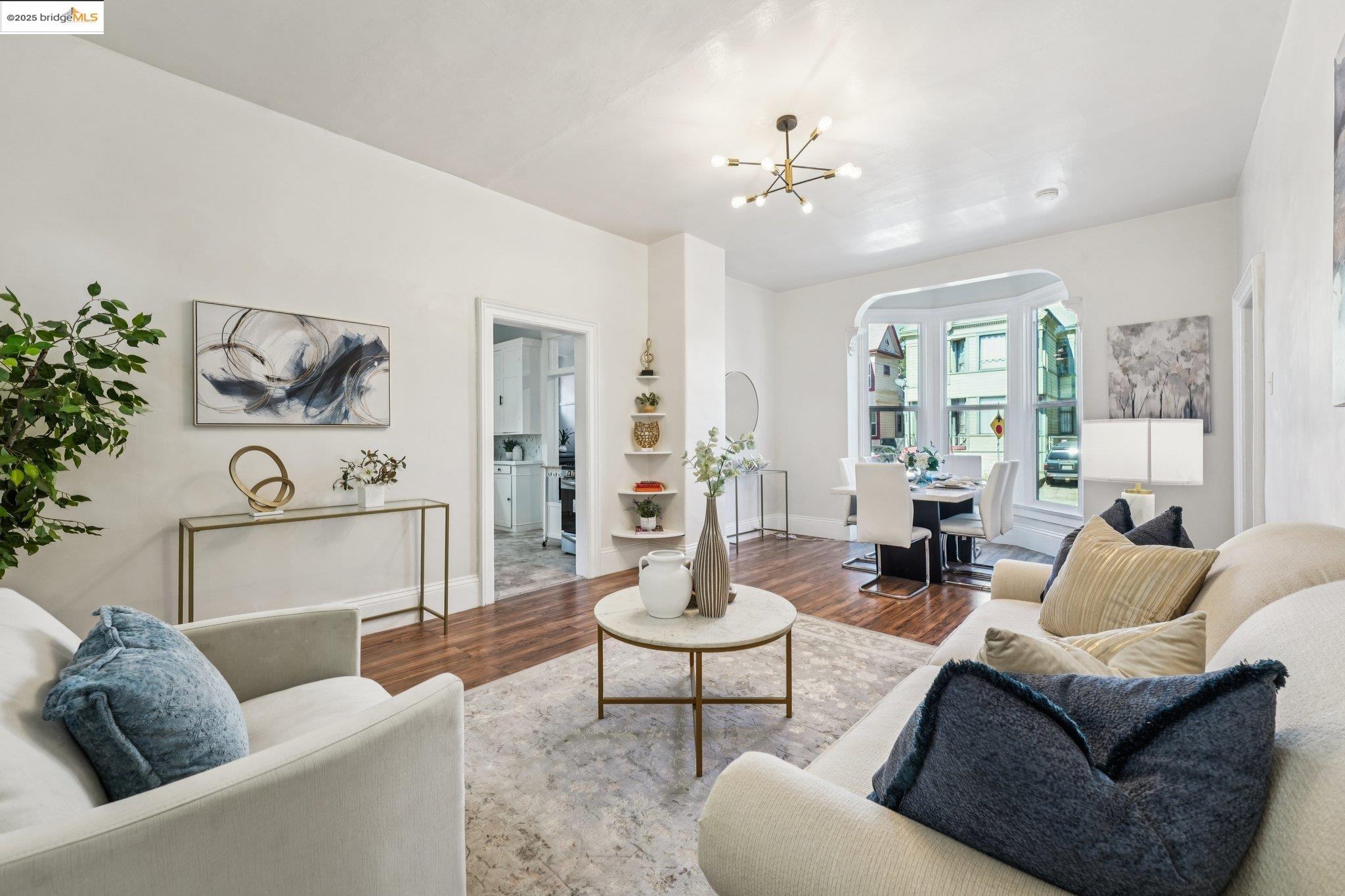 Detail Gallery Image 43 of 55 For 1549 5th Ave, Oakland,  CA 94606 - 4 Beds | 2 Baths