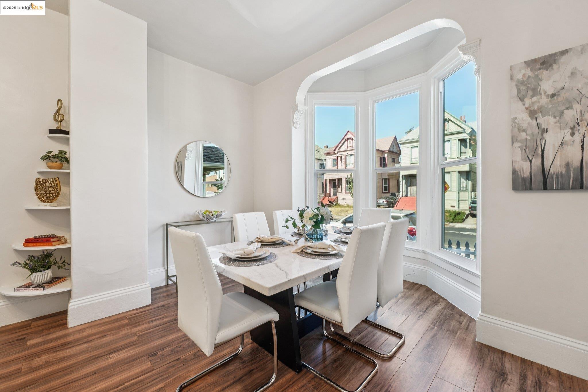 Detail Gallery Image 49 of 55 For 1549 5th Ave, Oakland,  CA 94606 - 4 Beds | 2 Baths