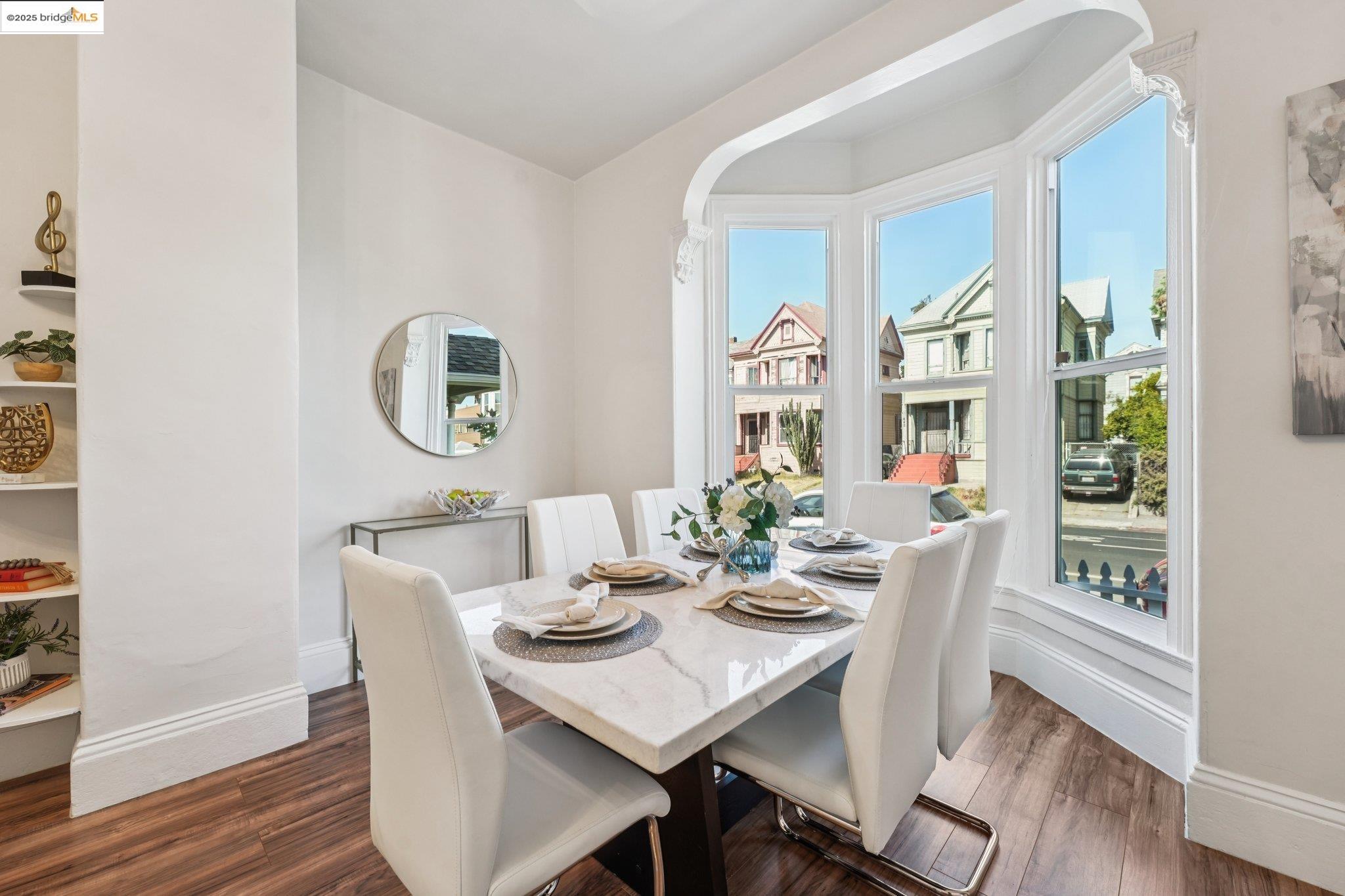 Detail Gallery Image 50 of 55 For 1549 5th Ave, Oakland,  CA 94606 - 4 Beds | 2 Baths