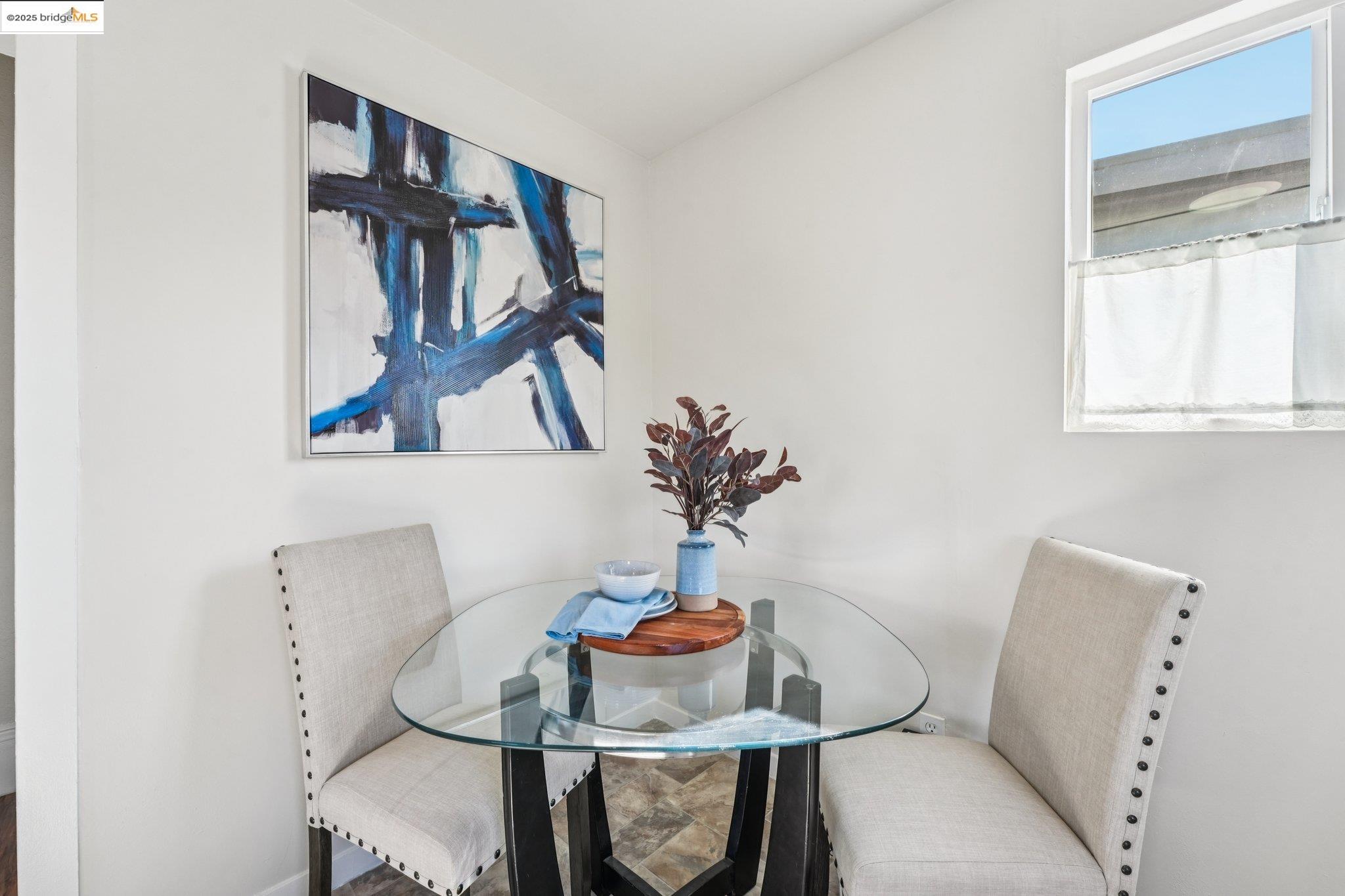 Detail Gallery Image 53 of 55 For 1549 5th Ave, Oakland,  CA 94606 - 4 Beds | 2 Baths