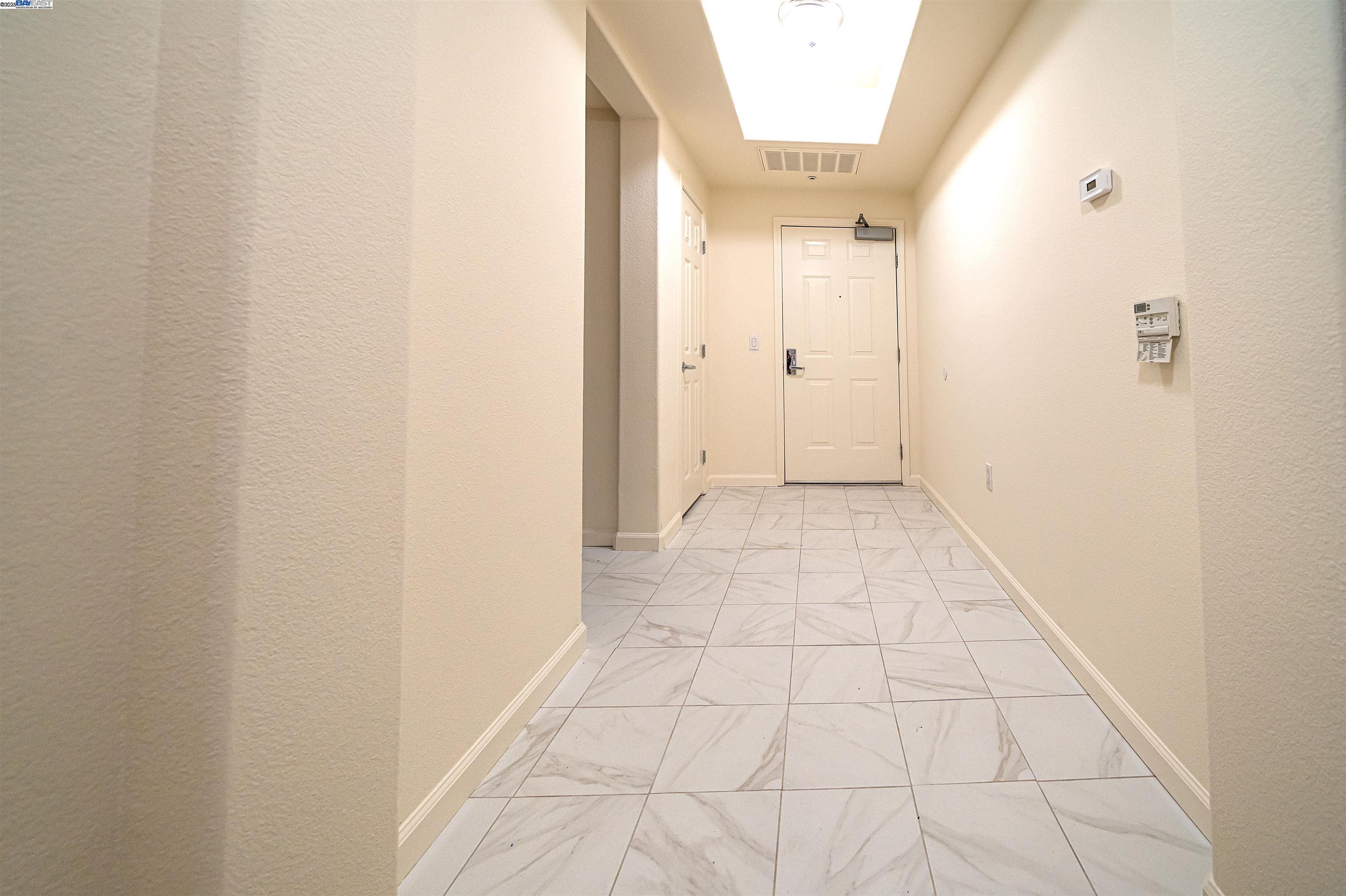 Detail Gallery Image 2 of 28 For 1310 Saddle Rack Street #248,  San Jose,  CA 95126 - 3 Beds | 2 Baths