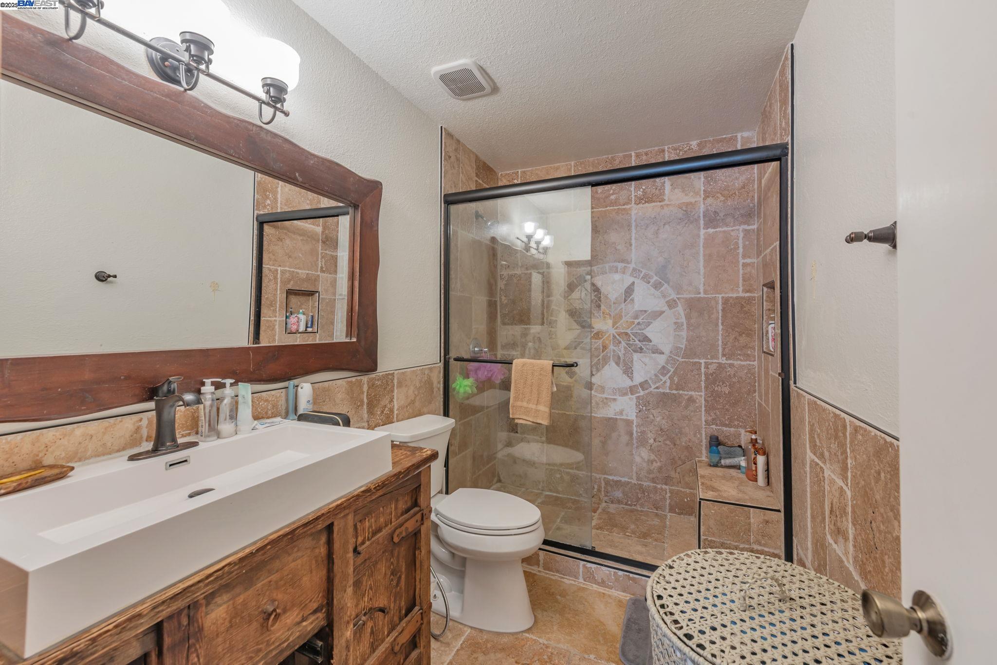 Detail Gallery Image 26 of 36 For 6382 Buena Vista Dr #B,  Newark,  CA 94560 - 2 Beds | 2 Baths