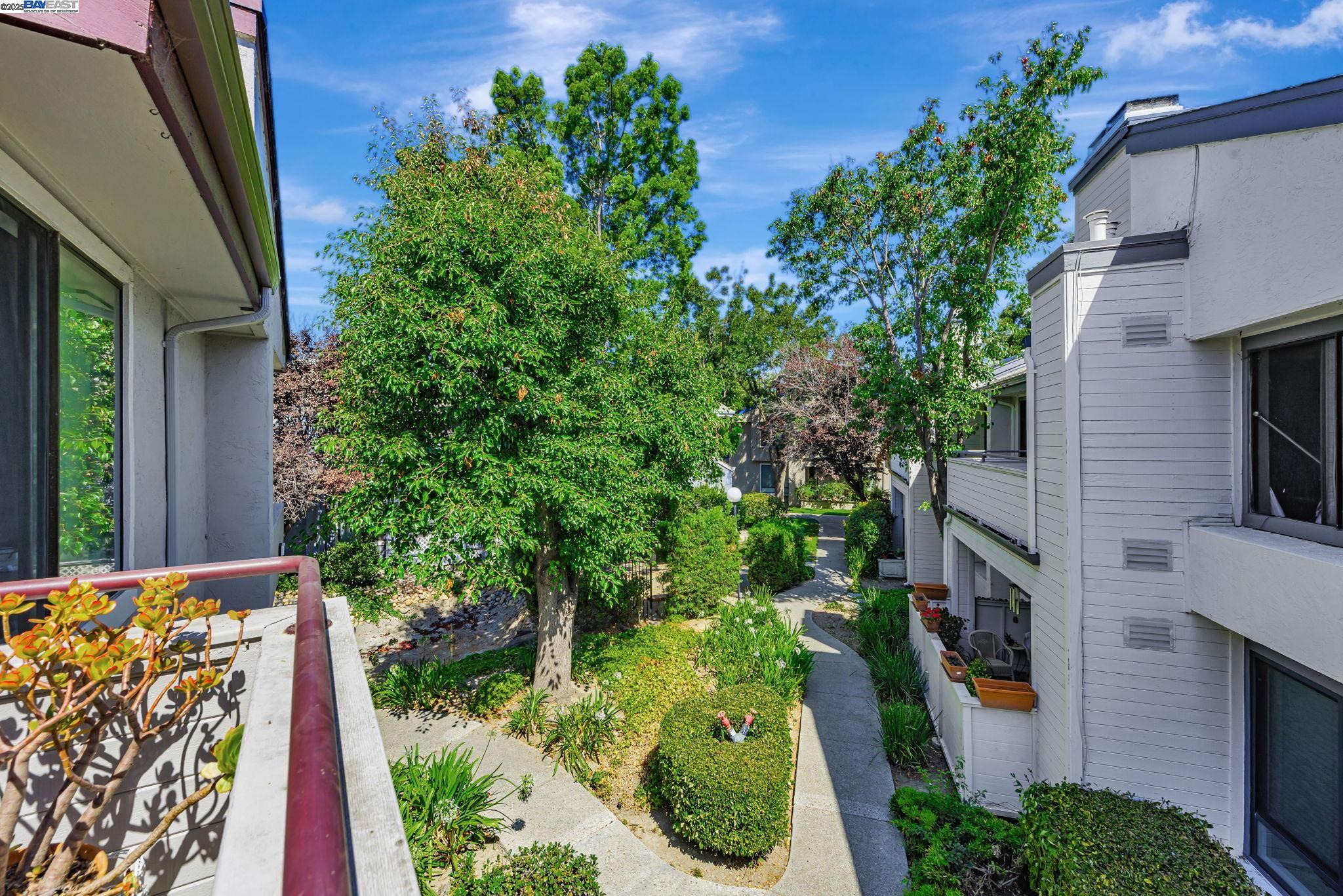 Detail Gallery Image 33 of 36 For 6382 Buena Vista Dr #B,  Newark,  CA 94560 - 2 Beds | 2 Baths