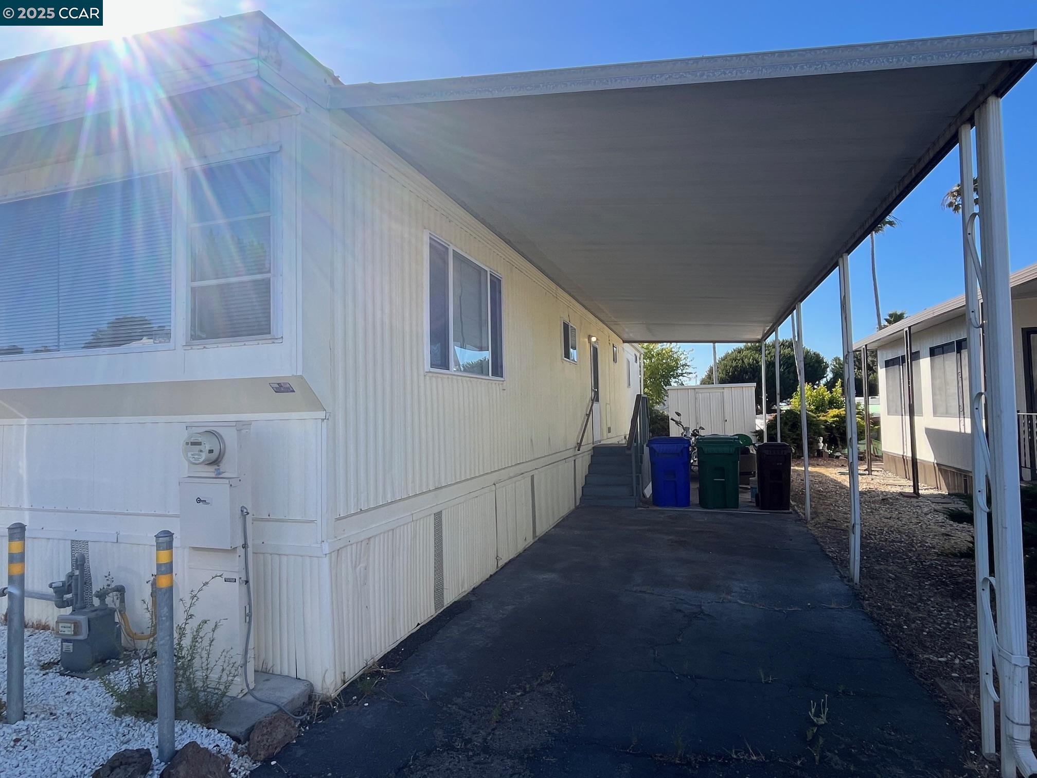 Detail Gallery Image 5 of 36 For 16401 San Pablo Ave #127,  San Pablo,  CA 94806 - 2 Beds | 2 Baths