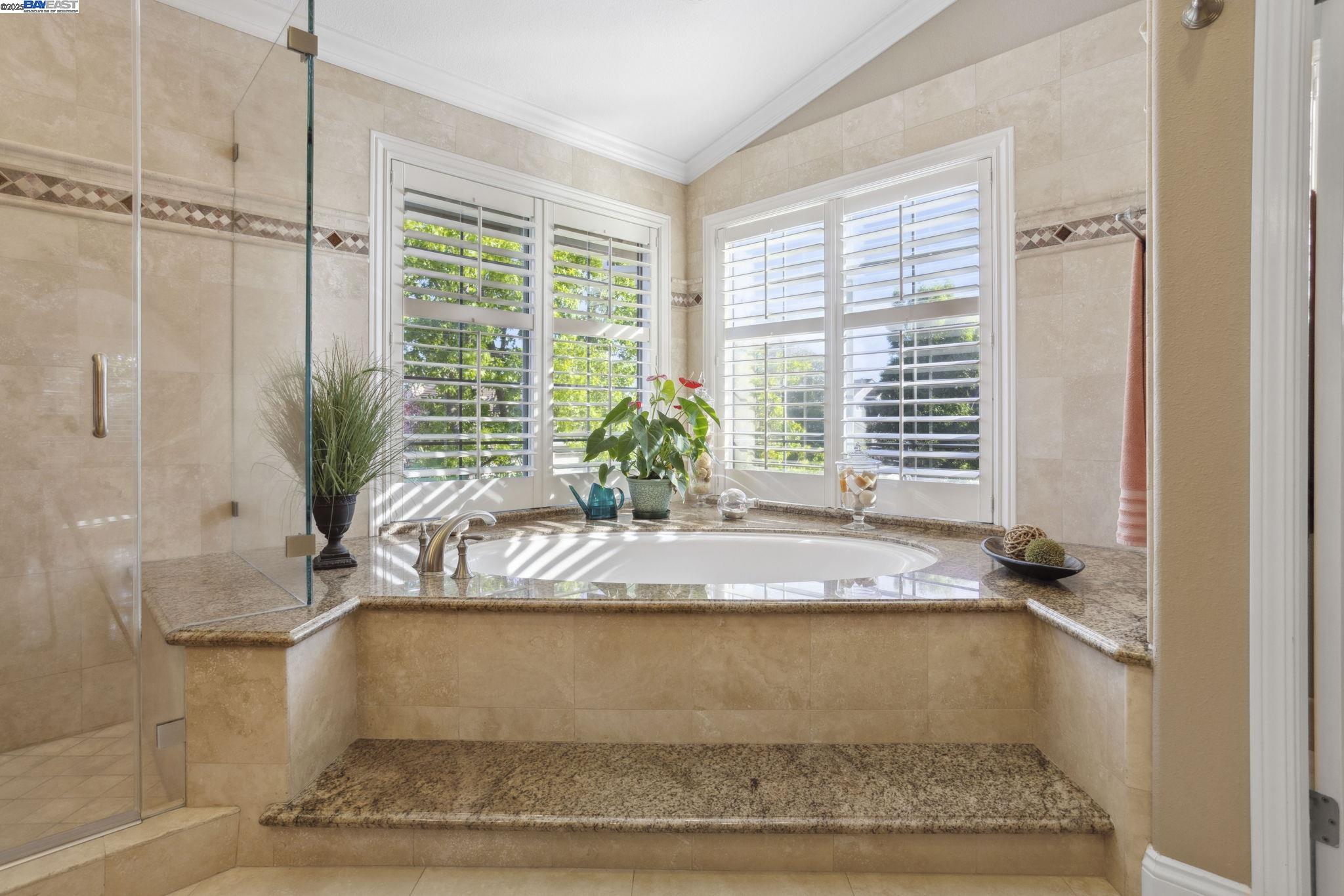 Detail Gallery Image 40 of 58 For 304 Avondale Lane, Livermore,  CA 94551-8287 - 4 Beds | 3/1 Baths