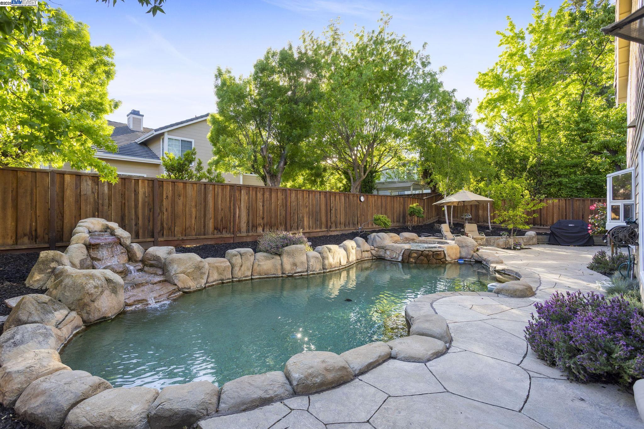 Detail Gallery Image 49 of 58 For 304 Avondale Lane, Livermore,  CA 94551-8287 - 4 Beds | 3/1 Baths