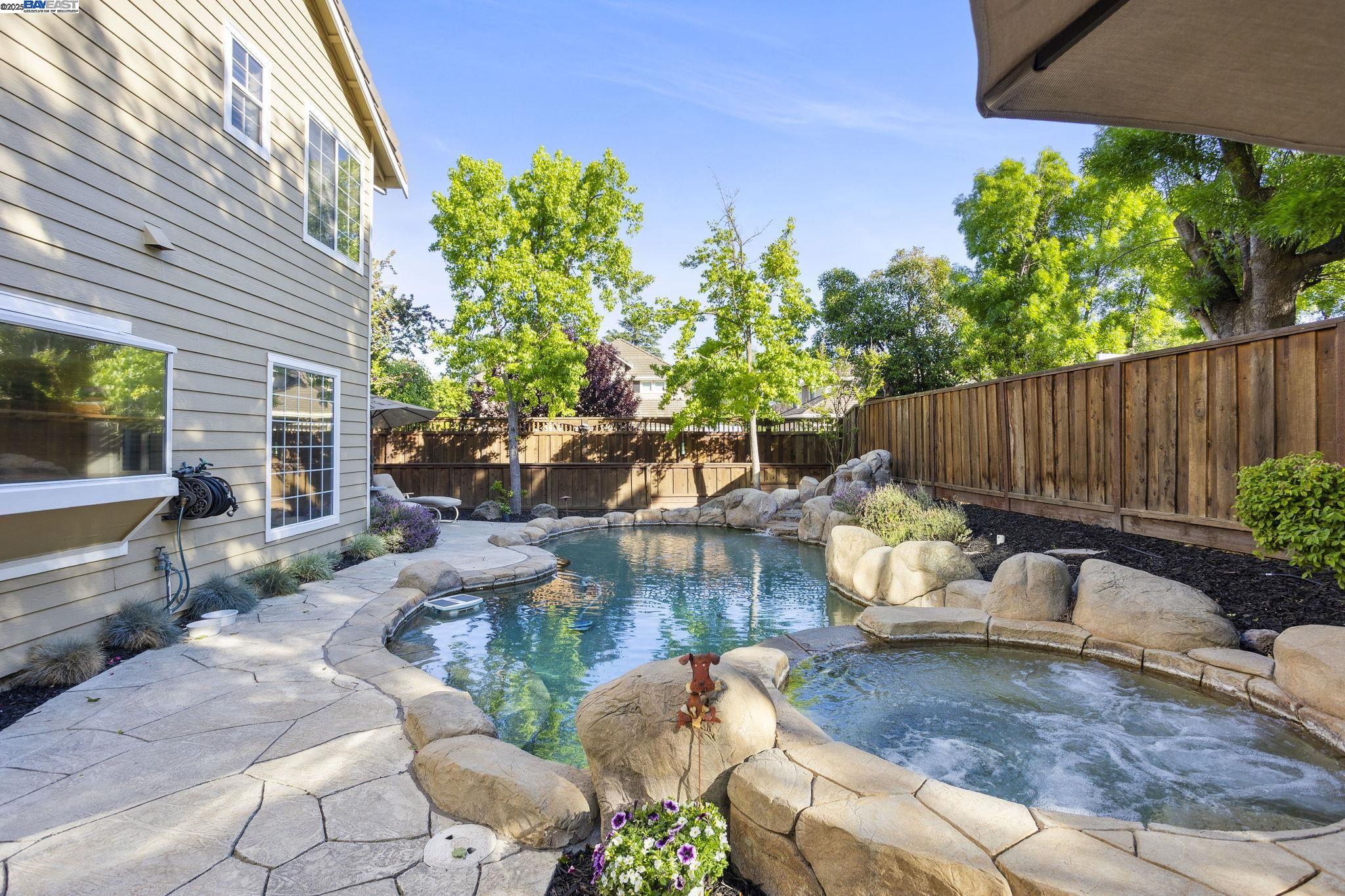 Detail Gallery Image 51 of 58 For 304 Avondale Lane, Livermore,  CA 94551-8287 - 4 Beds | 3/1 Baths