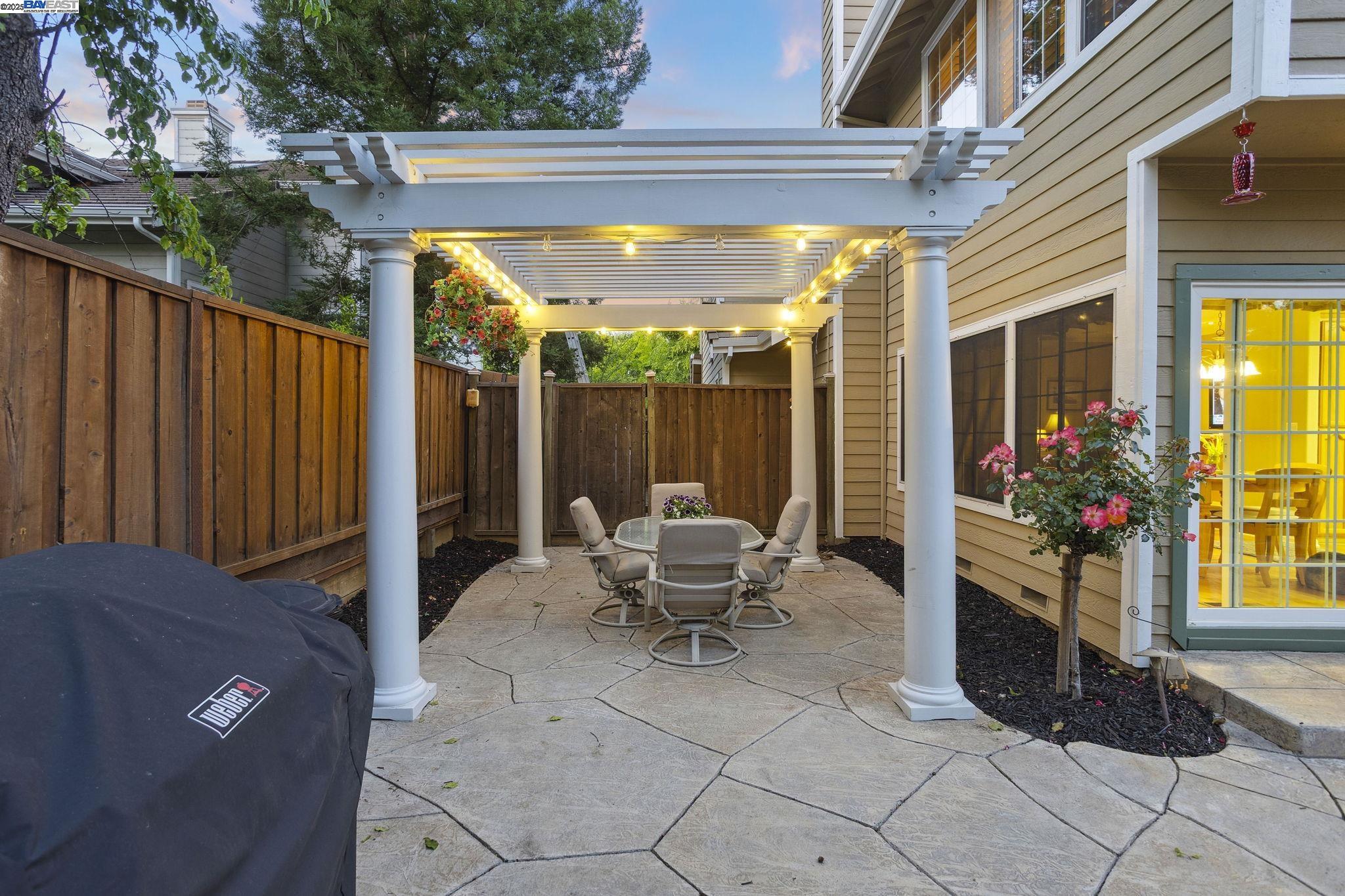Detail Gallery Image 53 of 58 For 304 Avondale Lane, Livermore,  CA 94551-8287 - 4 Beds | 3/1 Baths