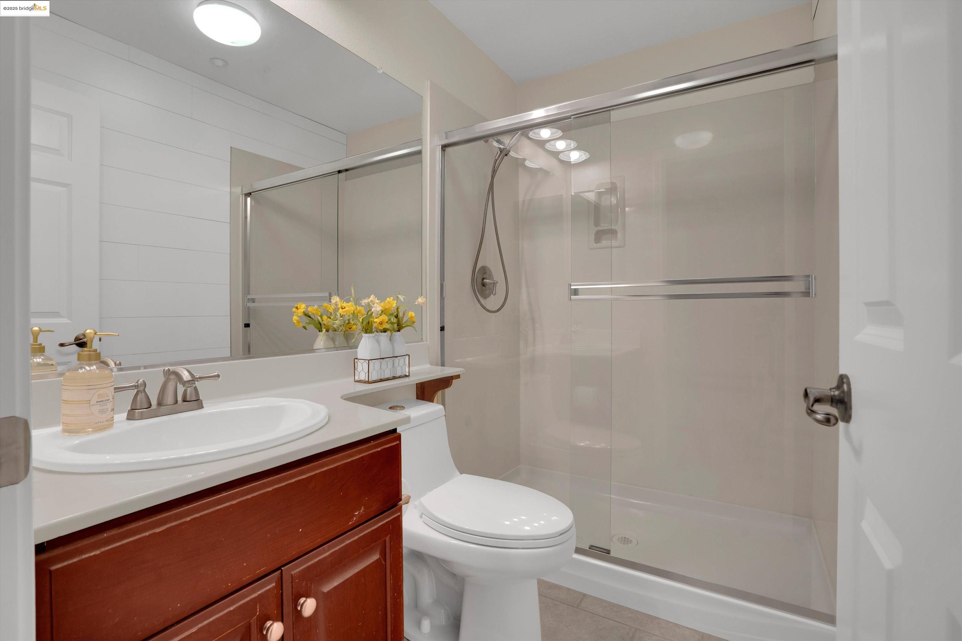 Detail Gallery Image 17 of 44 For 1613 Dawnview Dr, Brentwood,  CA 94513 - 5 Beds | 3 Baths