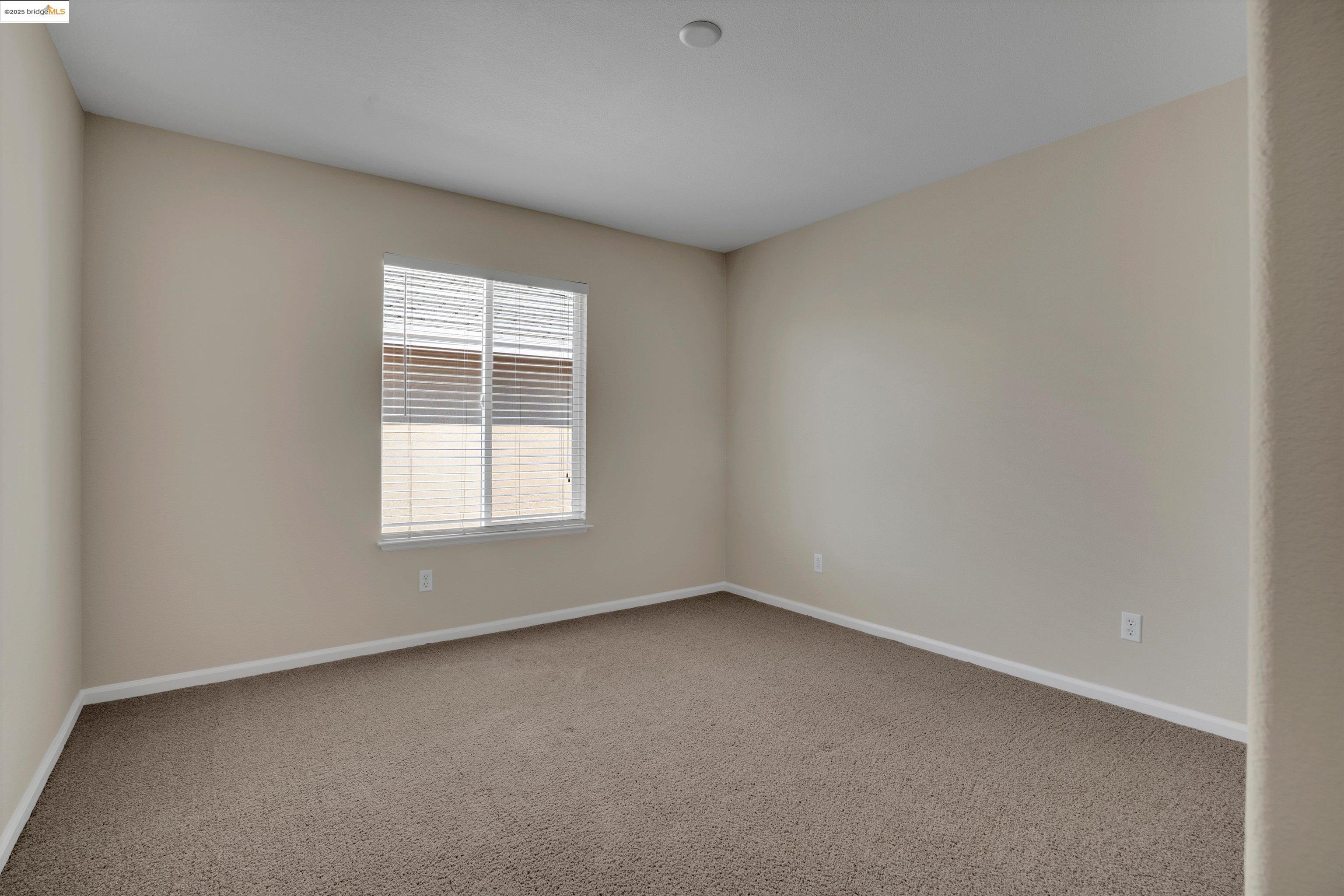 Detail Gallery Image 27 of 44 For 1613 Dawnview Dr, Brentwood,  CA 94513 - 5 Beds | 3 Baths