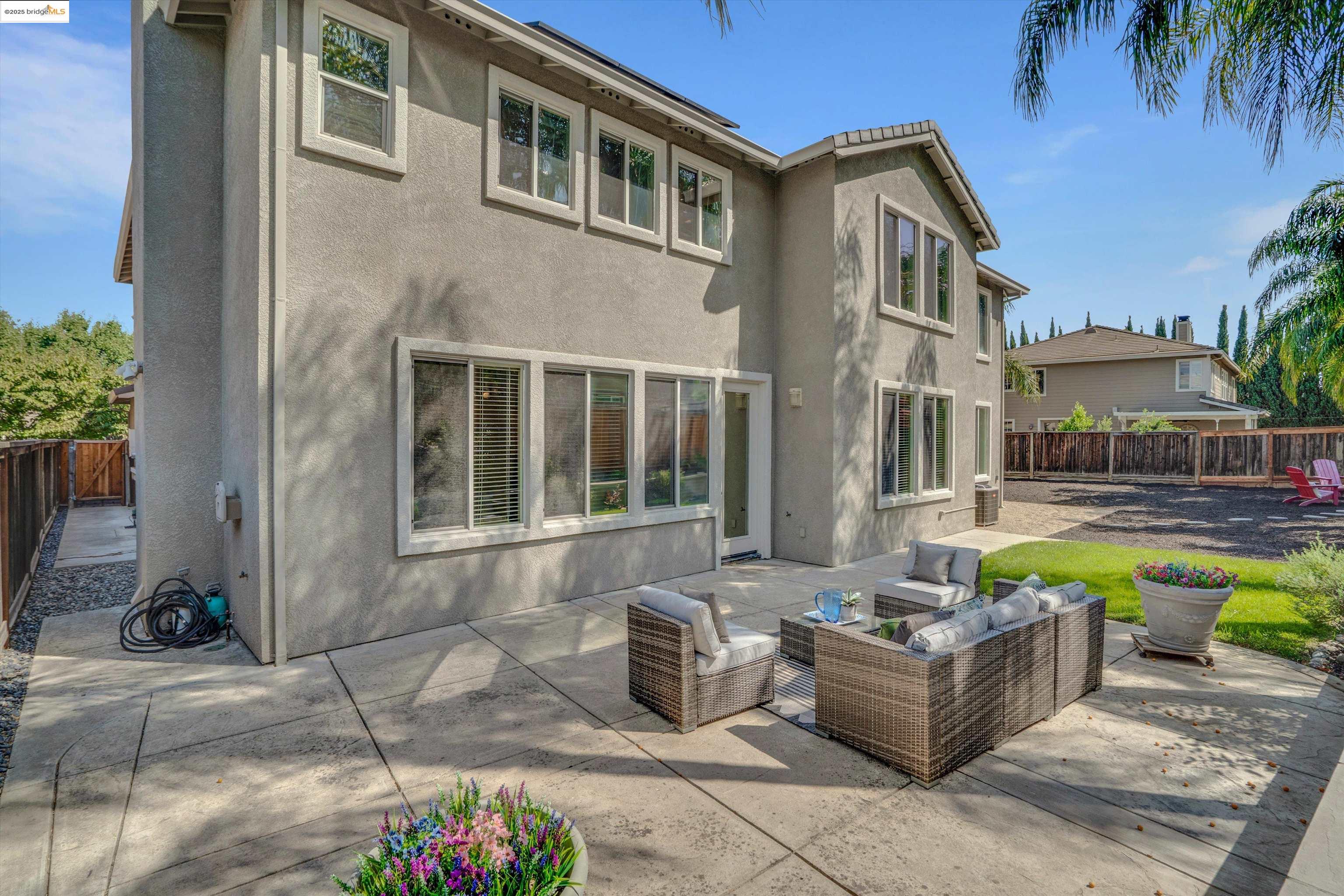Detail Gallery Image 34 of 44 For 1613 Dawnview Dr, Brentwood,  CA 94513 - 5 Beds | 3 Baths