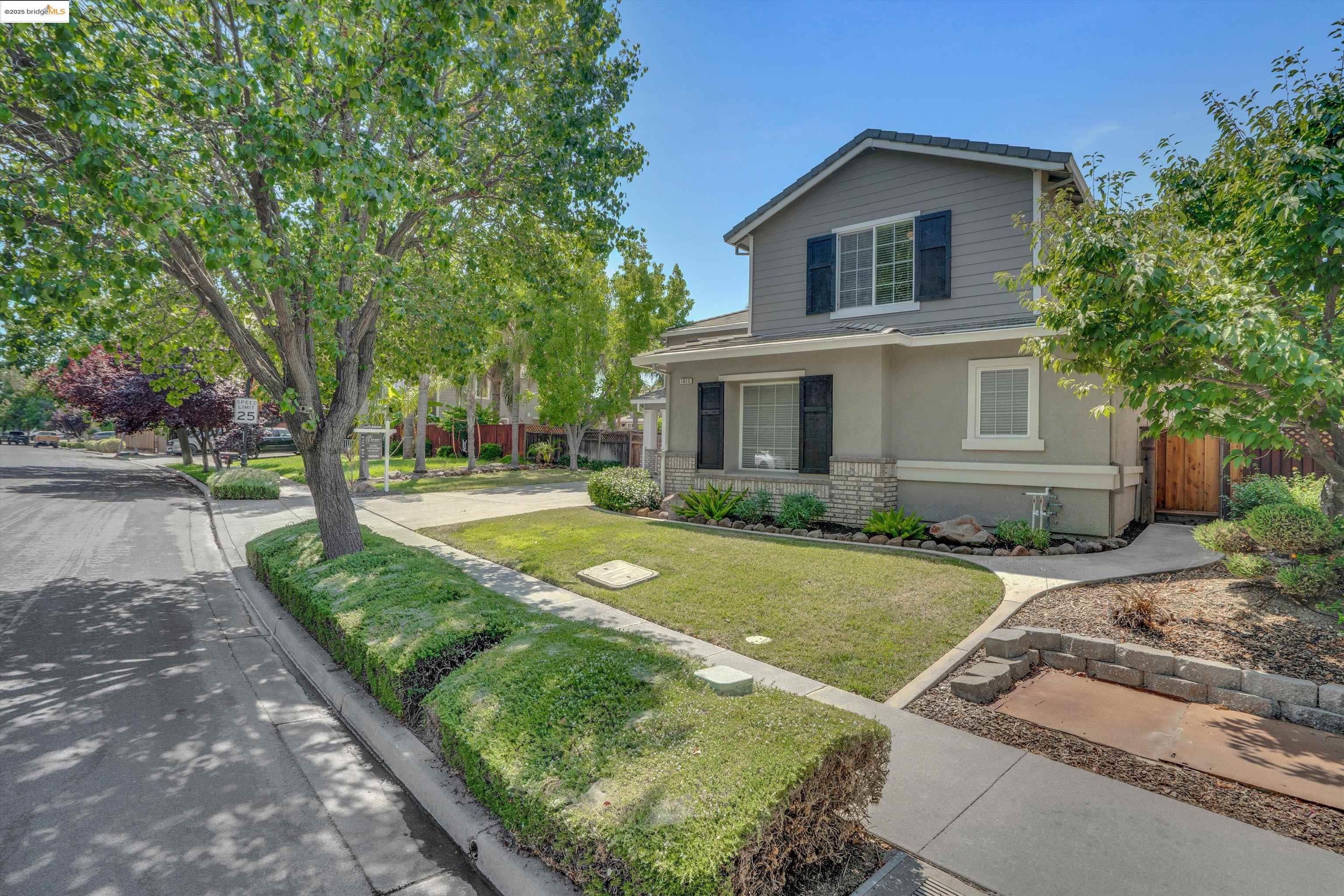 Detail Gallery Image 42 of 44 For 1613 Dawnview Dr, Brentwood,  CA 94513 - 5 Beds | 3 Baths