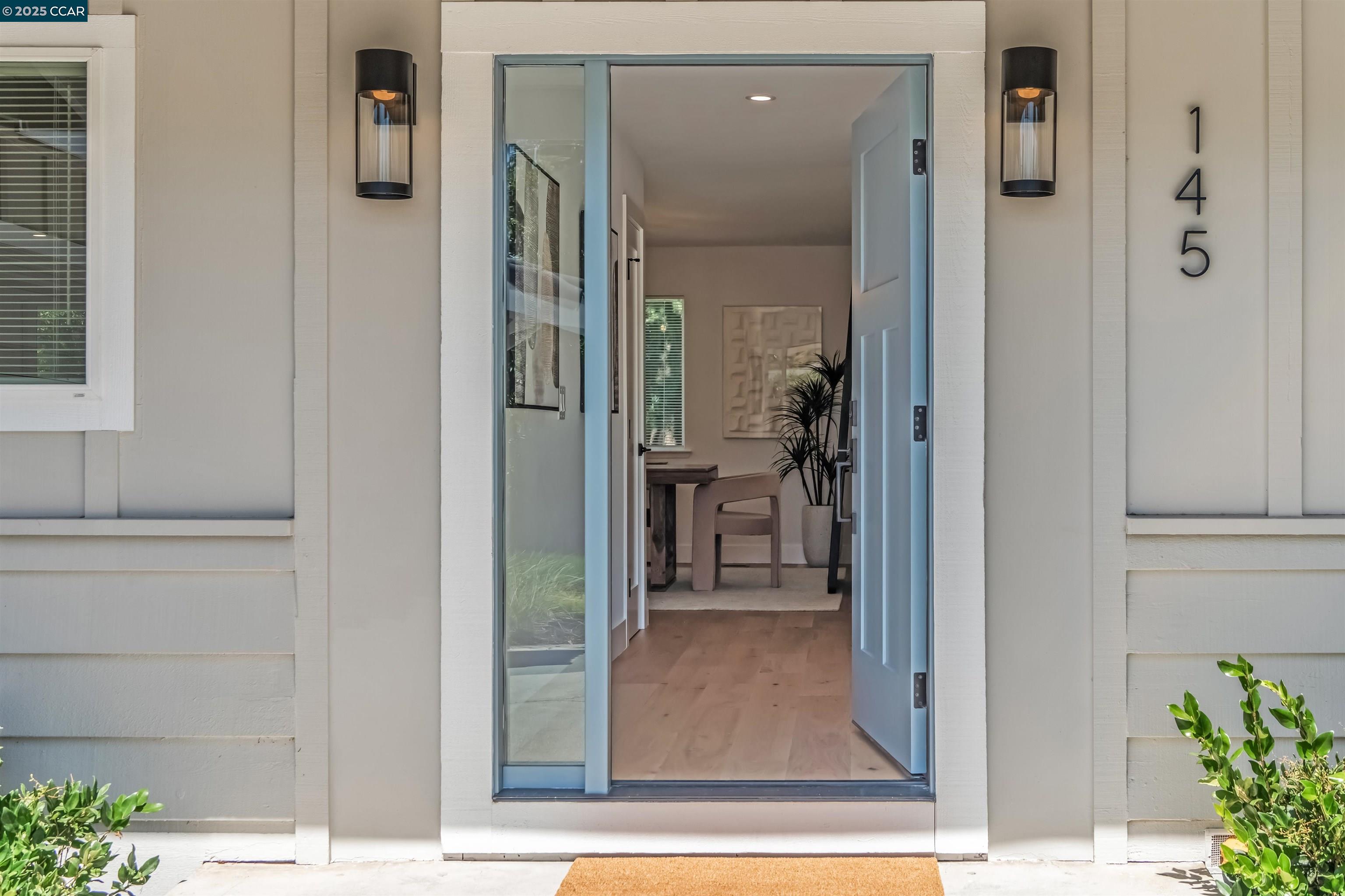 Detail Gallery Image 4 of 40 For 145 Pickering, Walnut Creek,  CA 94598 - 4 Beds | 2 Baths