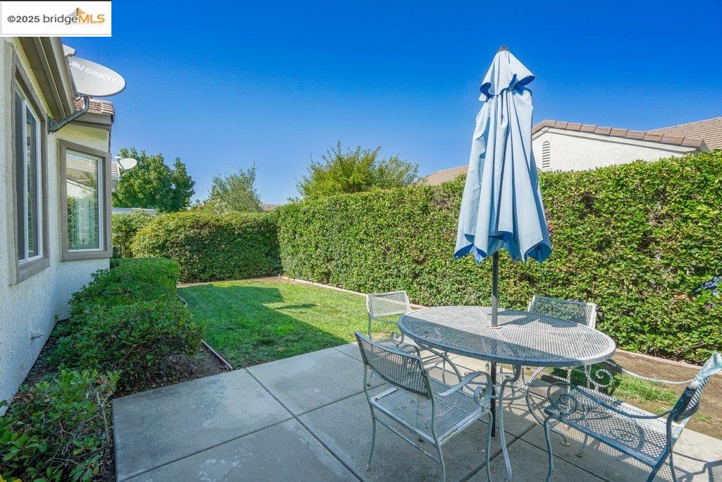 Detail Gallery Image 26 of 29 For 484 Summer Red Way, Brentwood,  CA 94513 - 2 Beds | 2 Baths