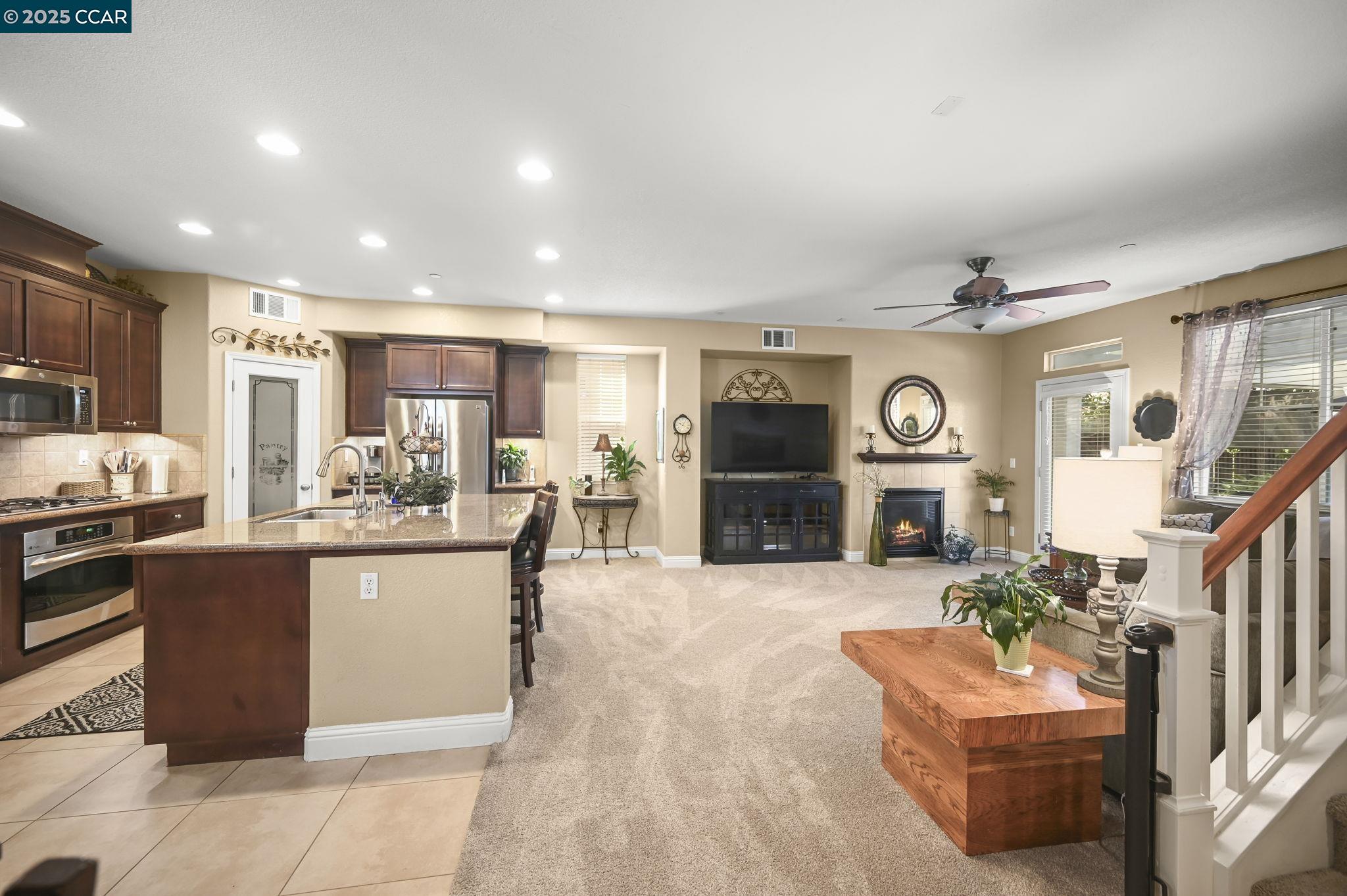 Detail Gallery Image 13 of 38 For 1101 Beau Ave, Brentwood,  CA 94513 - 4 Beds | 2/1 Baths