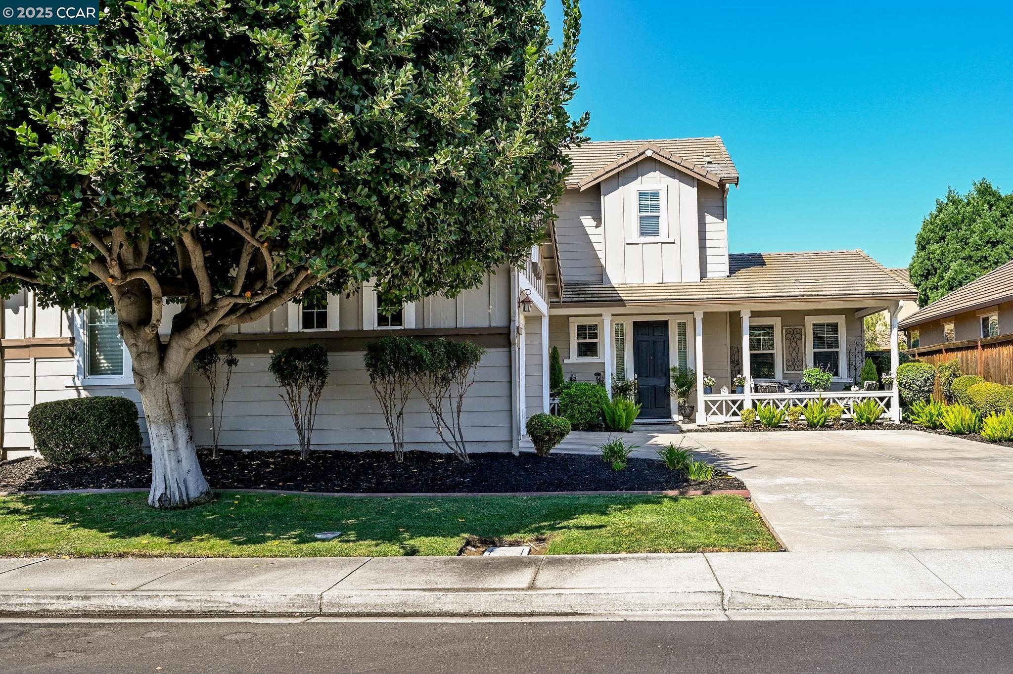 Detail Gallery Image 3 of 38 For 1101 Beau Ave, Brentwood,  CA 94513 - 4 Beds | 2/1 Baths
