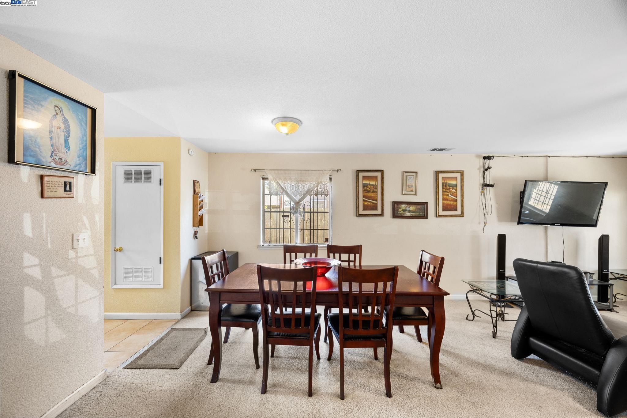 Detail Gallery Image 8 of 37 For 515 Alamo Ave, Richmond,  CA 94801 - 3 Beds | 2/1 Baths