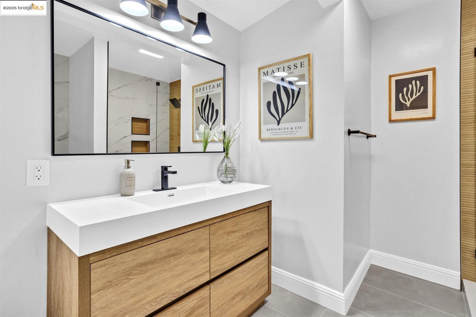 Detail Gallery Image 12 of 29 For 4369 Nelson Dr, Richmond,  CA 94803 - 4 Beds | 3 Baths
