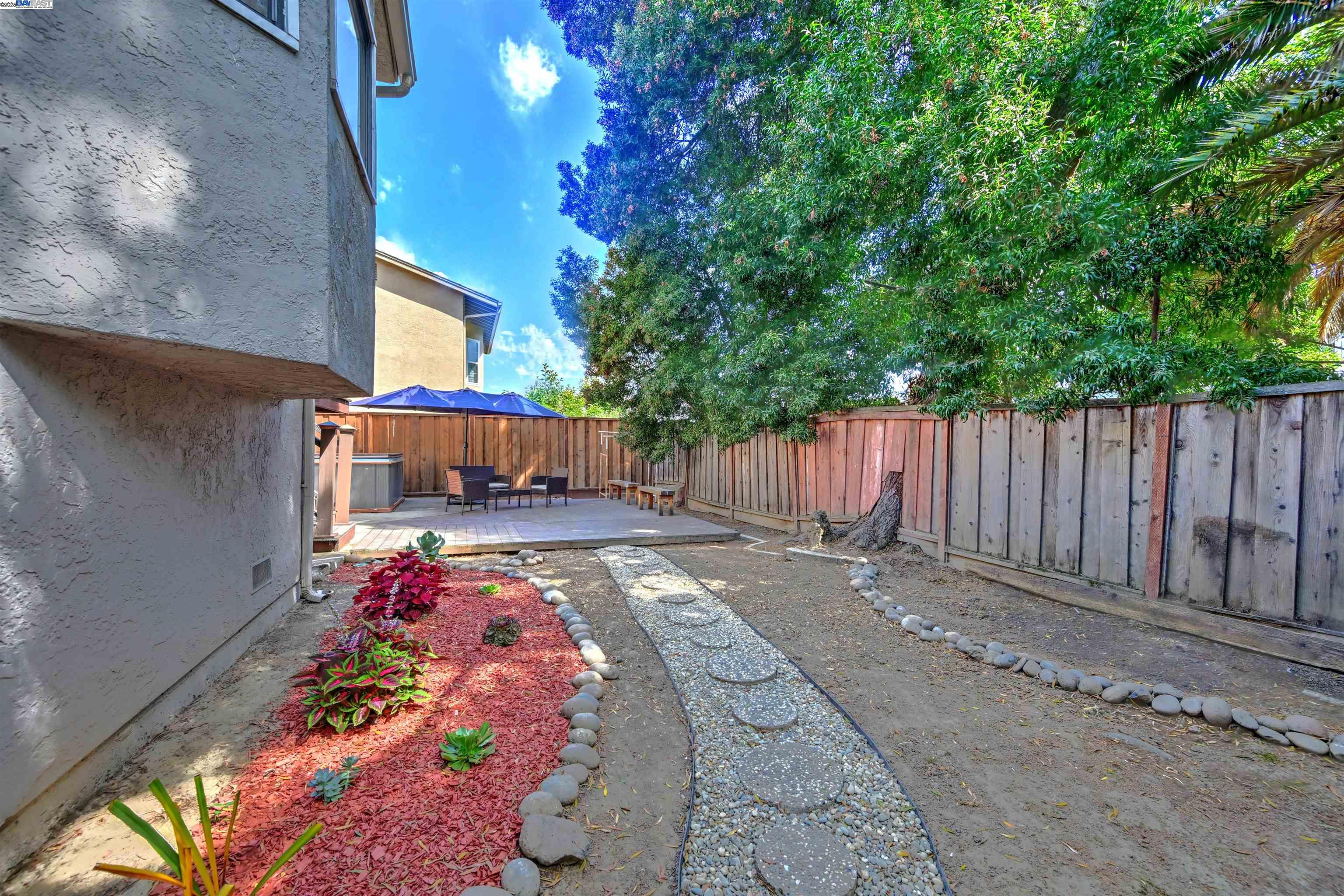 Detail Gallery Image 36 of 36 For 4347 Moreland Dr, Castro Valley,  CA 94546 - 4 Beds | 3 Baths