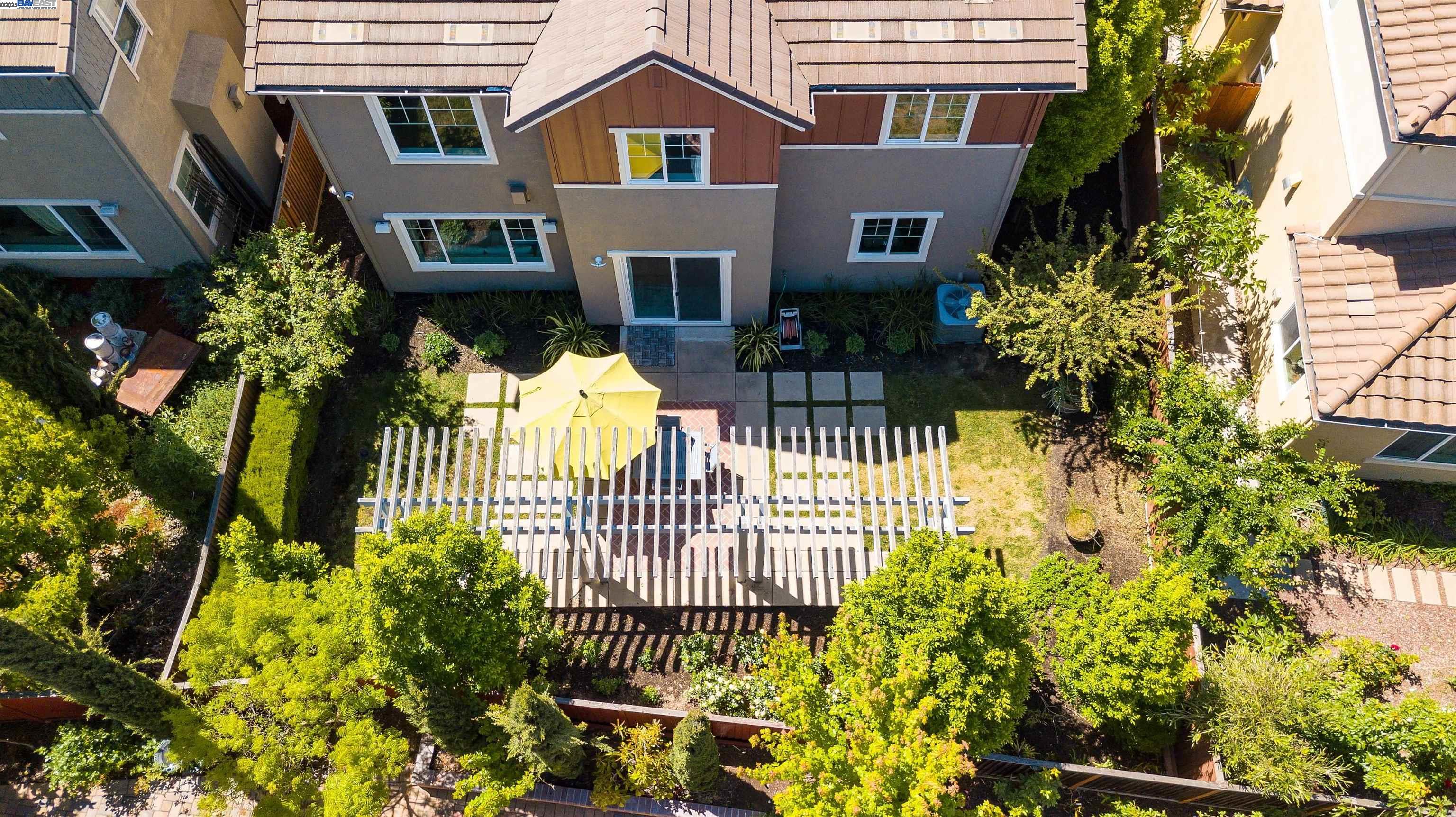 Detail Gallery Image 3 of 60 For 3956 Jordan Ranch Dr, Dublin,  CA 94568 - 5 Beds | 3 Baths