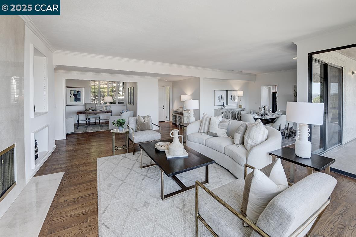Detail Gallery Image 5 of 57 For 3663 Terra Granada Dr 1a,  Walnut Creek,  CA 94595 - 2 Beds | 2 Baths