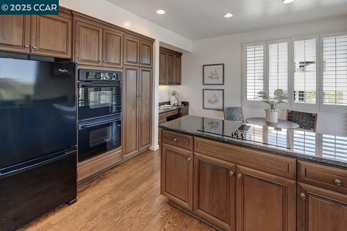 Detail Gallery Image 9 of 57 For 3663 Terra Granada Dr 1a,  Walnut Creek,  CA 94595 - 2 Beds | 2 Baths