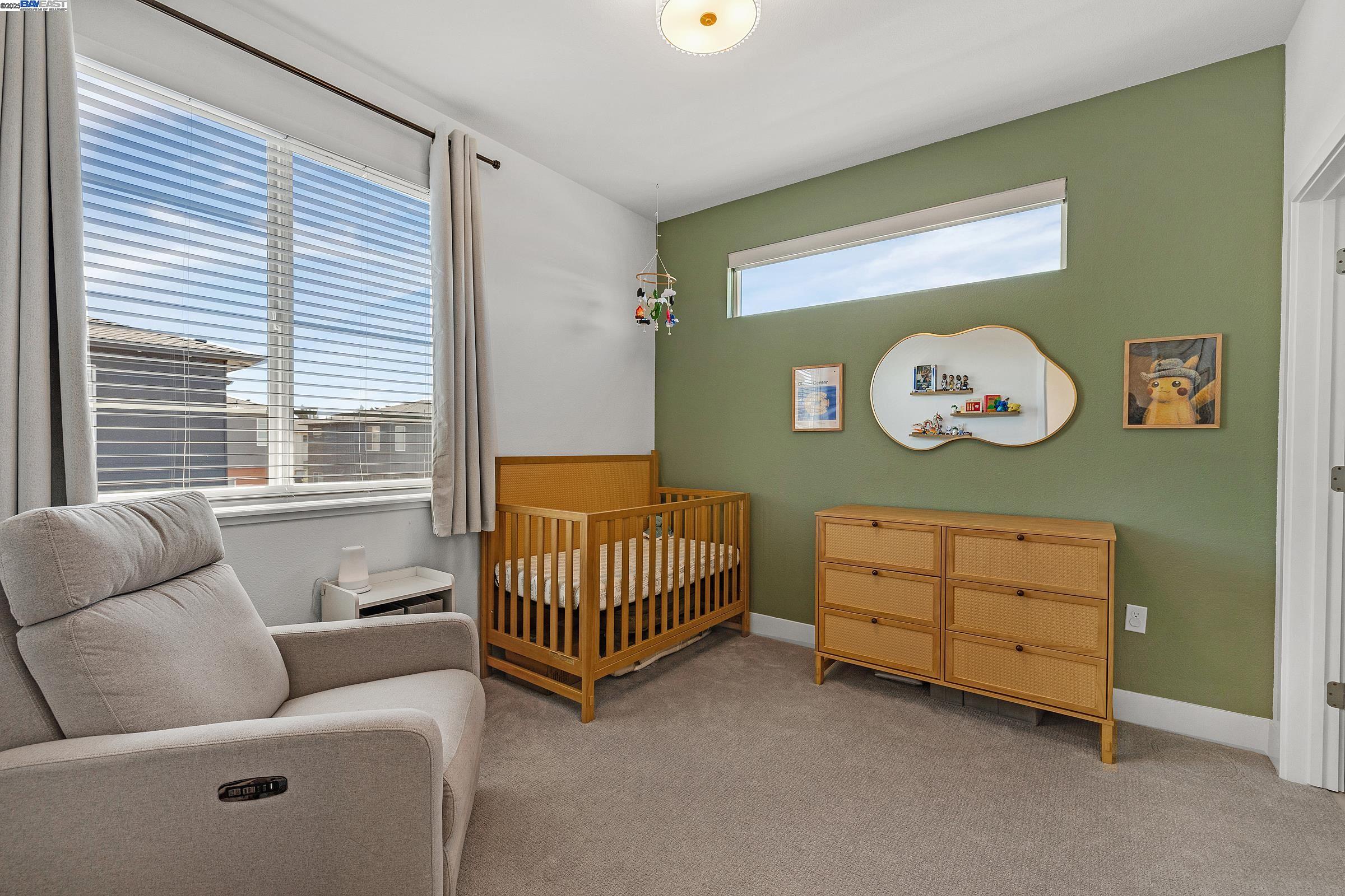 Detail Gallery Image 21 of 29 For 235 Dash Ct, Hayward,  CA 94544 - 3 Beds | 3/1 Baths