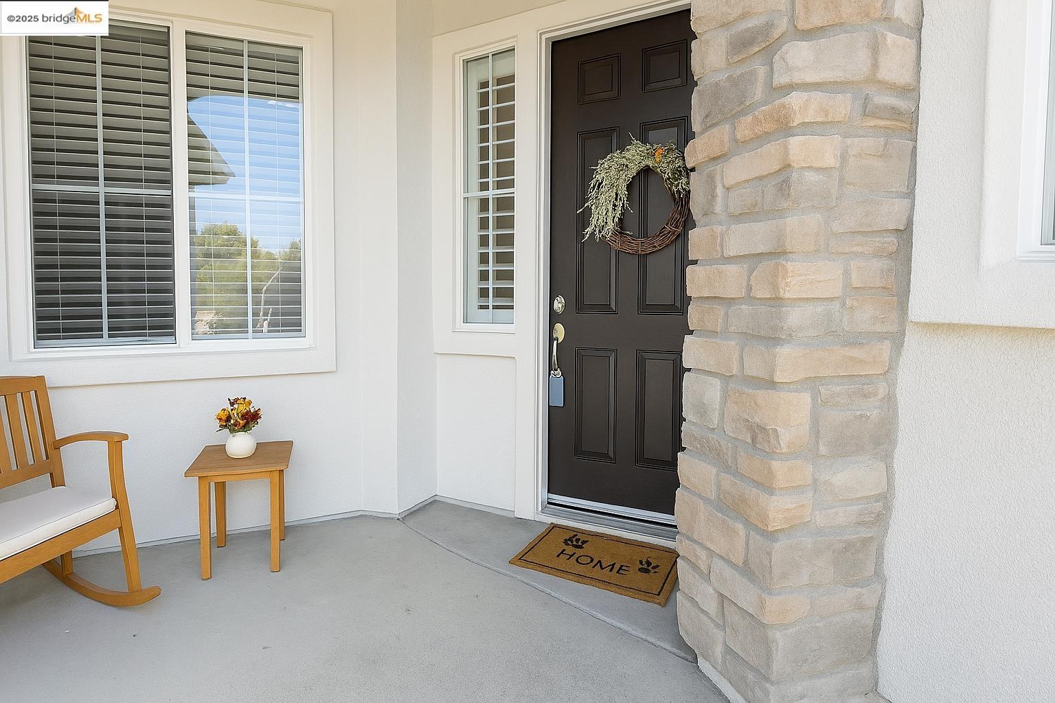 Detail Gallery Image 3 of 26 For 2072 Bridgeport Loop, Discovery Bay,  CA 94505 - 4 Beds | 3 Baths
