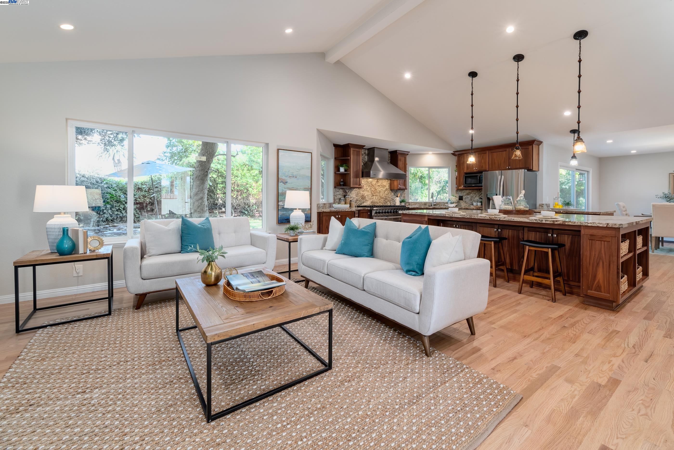 Detail Gallery Image 13 of 50 For 5268 Keeler Ct, Fremont,  CA 94536 - 3 Beds | 2/1 Baths