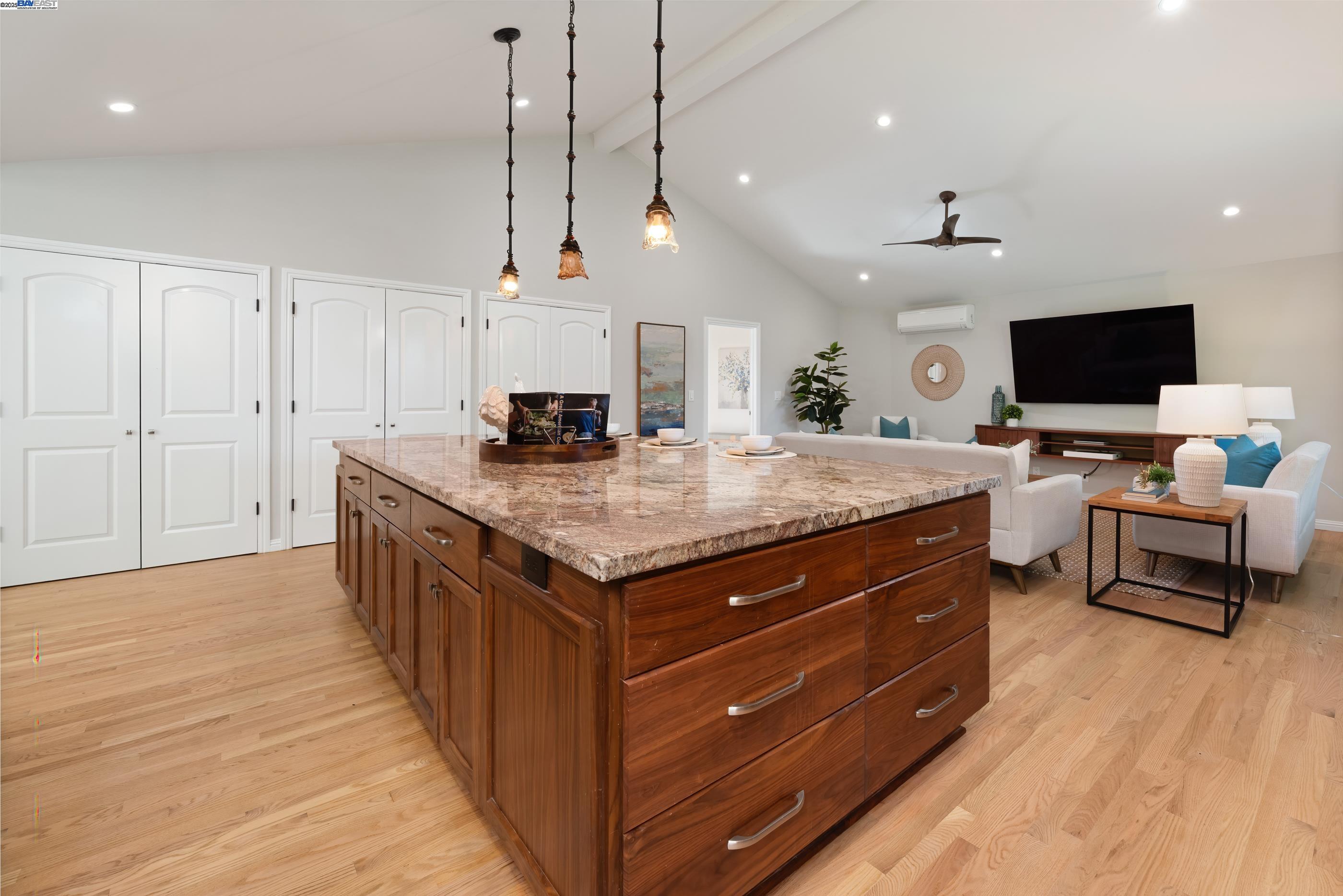 Detail Gallery Image 14 of 50 For 5268 Keeler Ct, Fremont,  CA 94536 - 3 Beds | 2/1 Baths