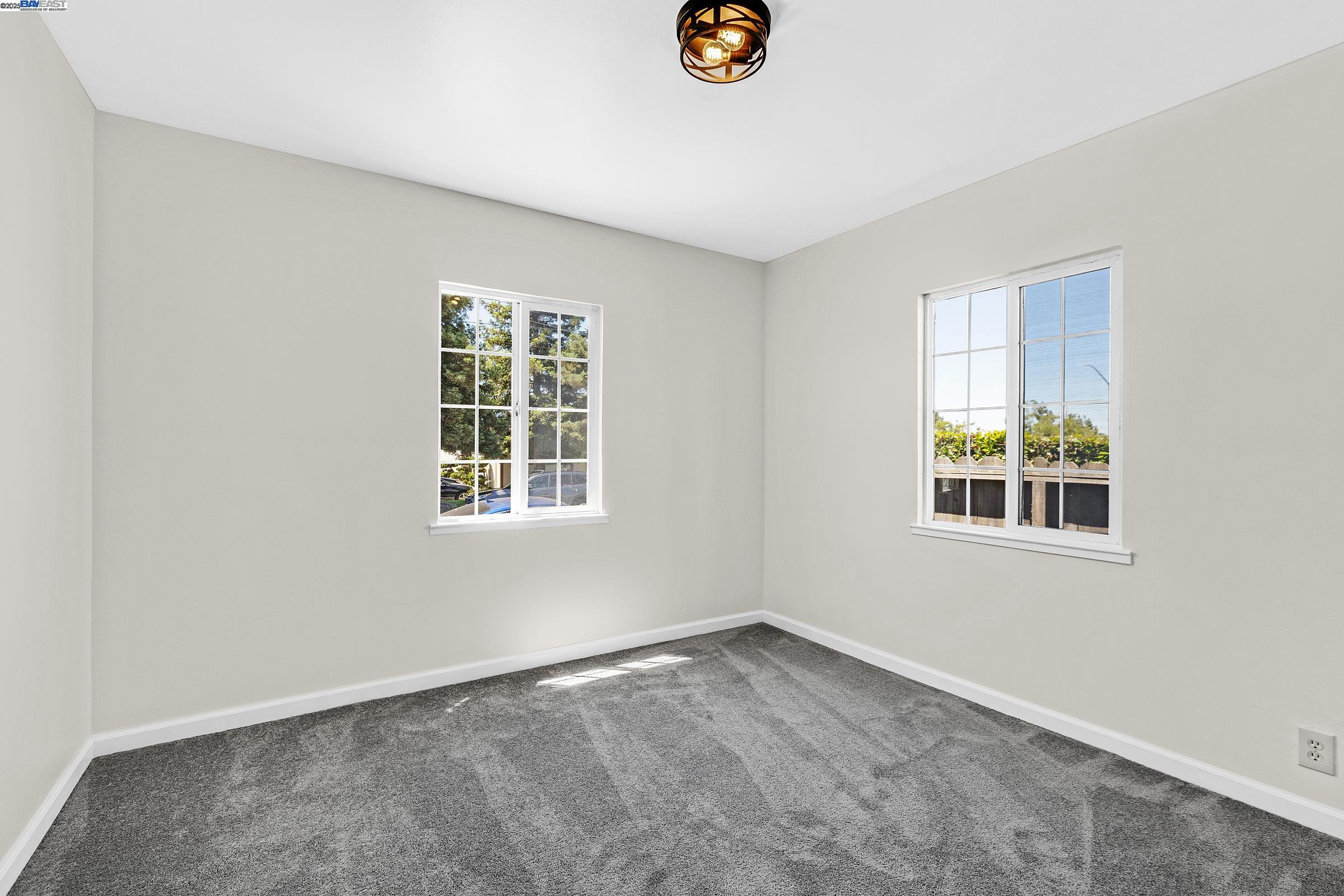 Detail Gallery Image 23 of 33 For 3414 Pine St, Castro Valley,  CA 94546 - 3 Beds | 1 Baths