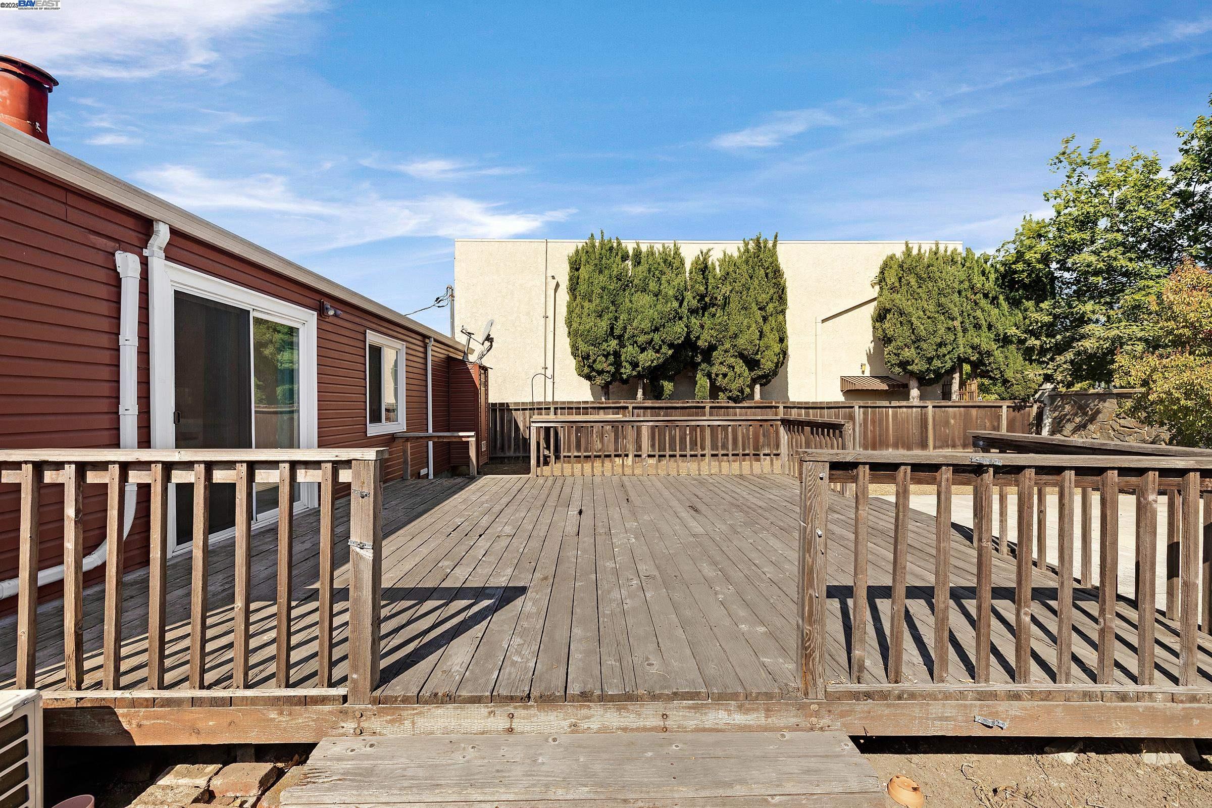 Detail Gallery Image 27 of 33 For 3414 Pine St, Castro Valley,  CA 94546 - 3 Beds | 1 Baths
