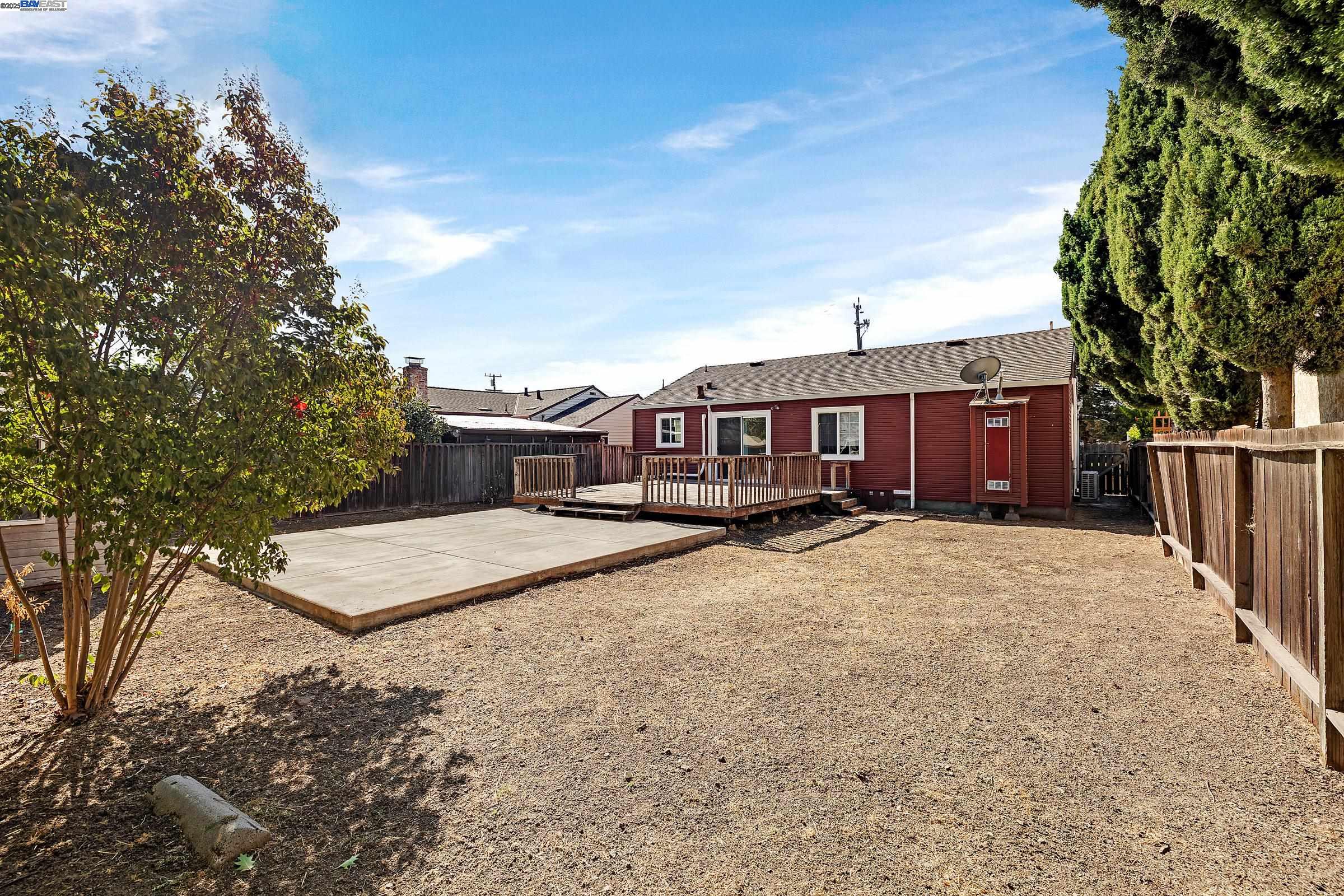 Detail Gallery Image 33 of 33 For 3414 Pine St, Castro Valley,  CA 94546 - 3 Beds | 1 Baths