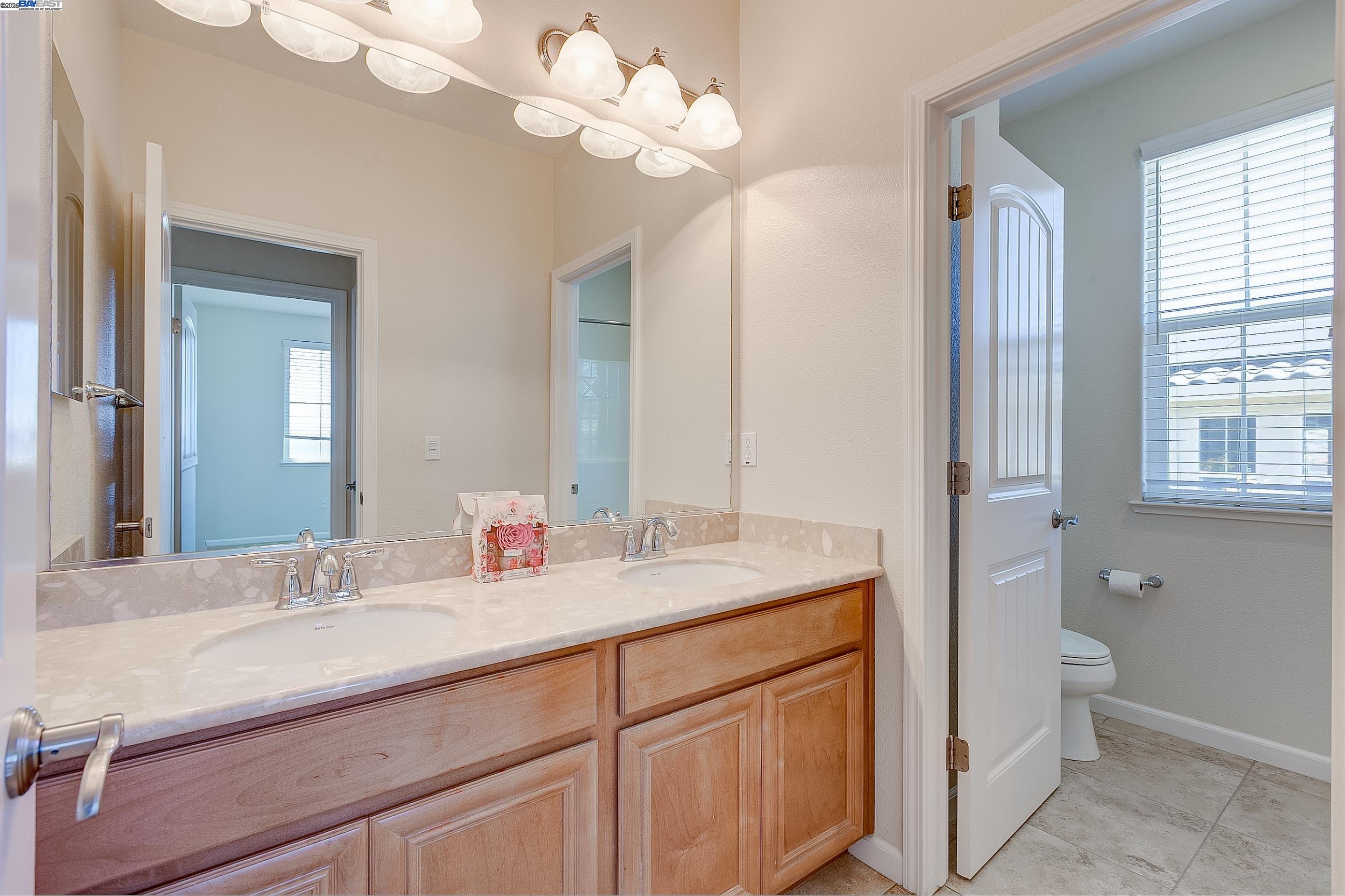 Detail Gallery Image 49 of 60 For 2528 Amantea Way, Dublin,  CA 94568-7343 - 5 Beds | 4 Baths