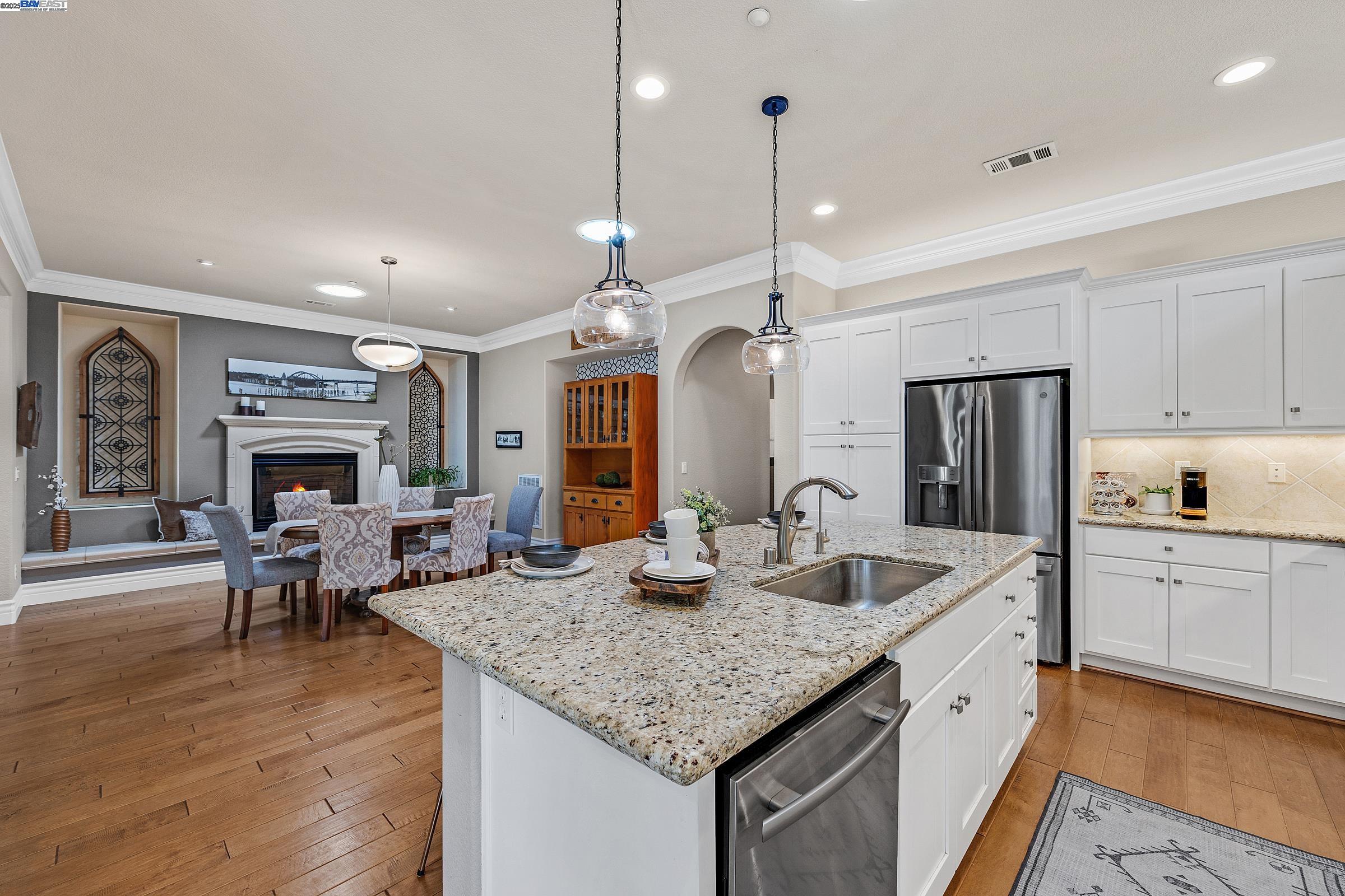 Detail Gallery Image 11 of 60 For 1737 Chardonnay Ln, Brentwood,  CA 94513 - 2 Beds | 2/1 Baths