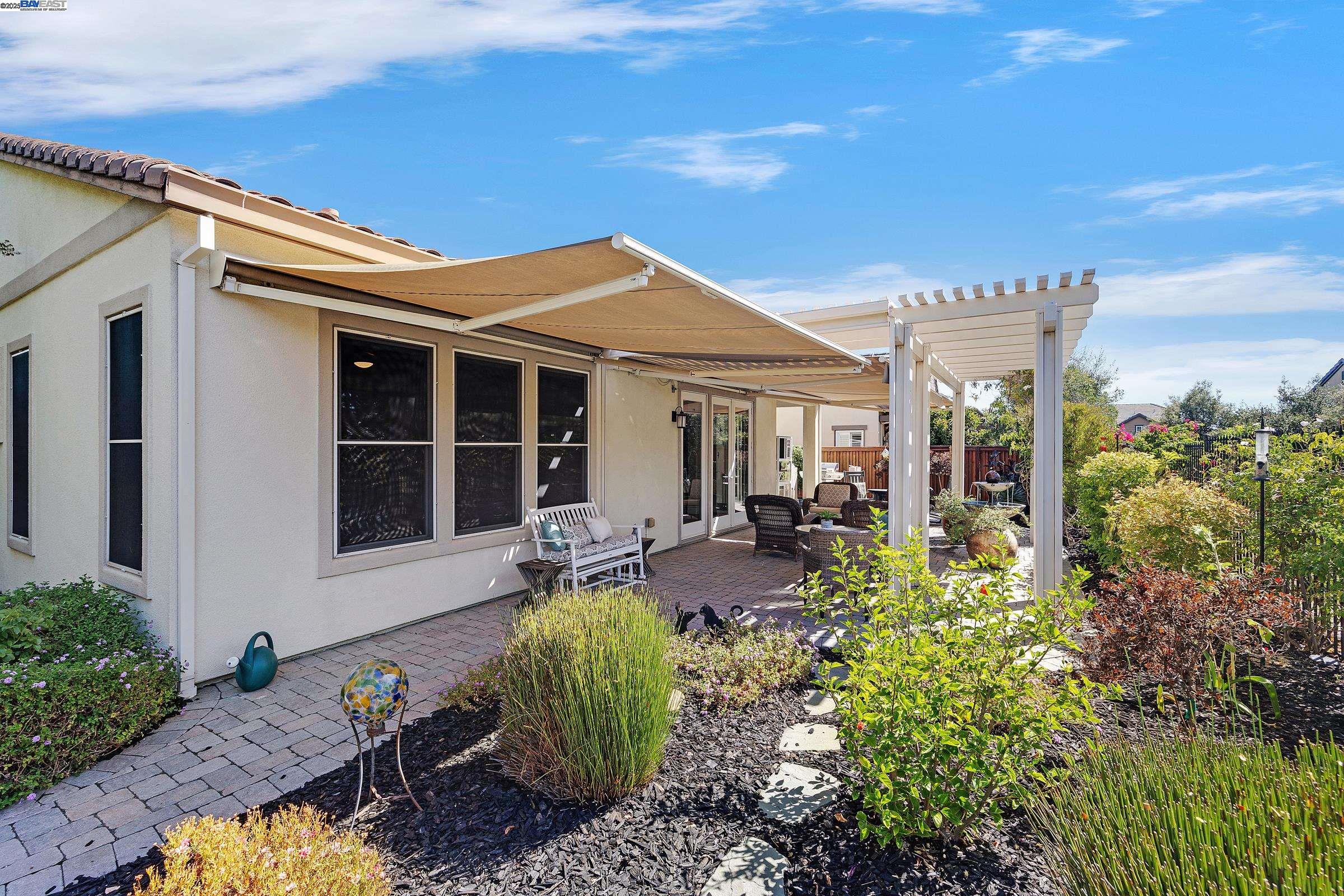 Detail Gallery Image 32 of 60 For 1737 Chardonnay Ln, Brentwood,  CA 94513 - 2 Beds | 2/1 Baths