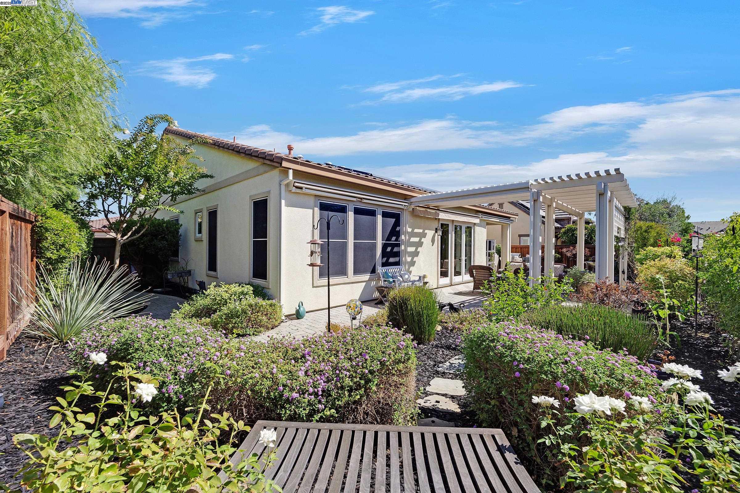 Detail Gallery Image 40 of 60 For 1737 Chardonnay Ln, Brentwood,  CA 94513 - 2 Beds | 2/1 Baths