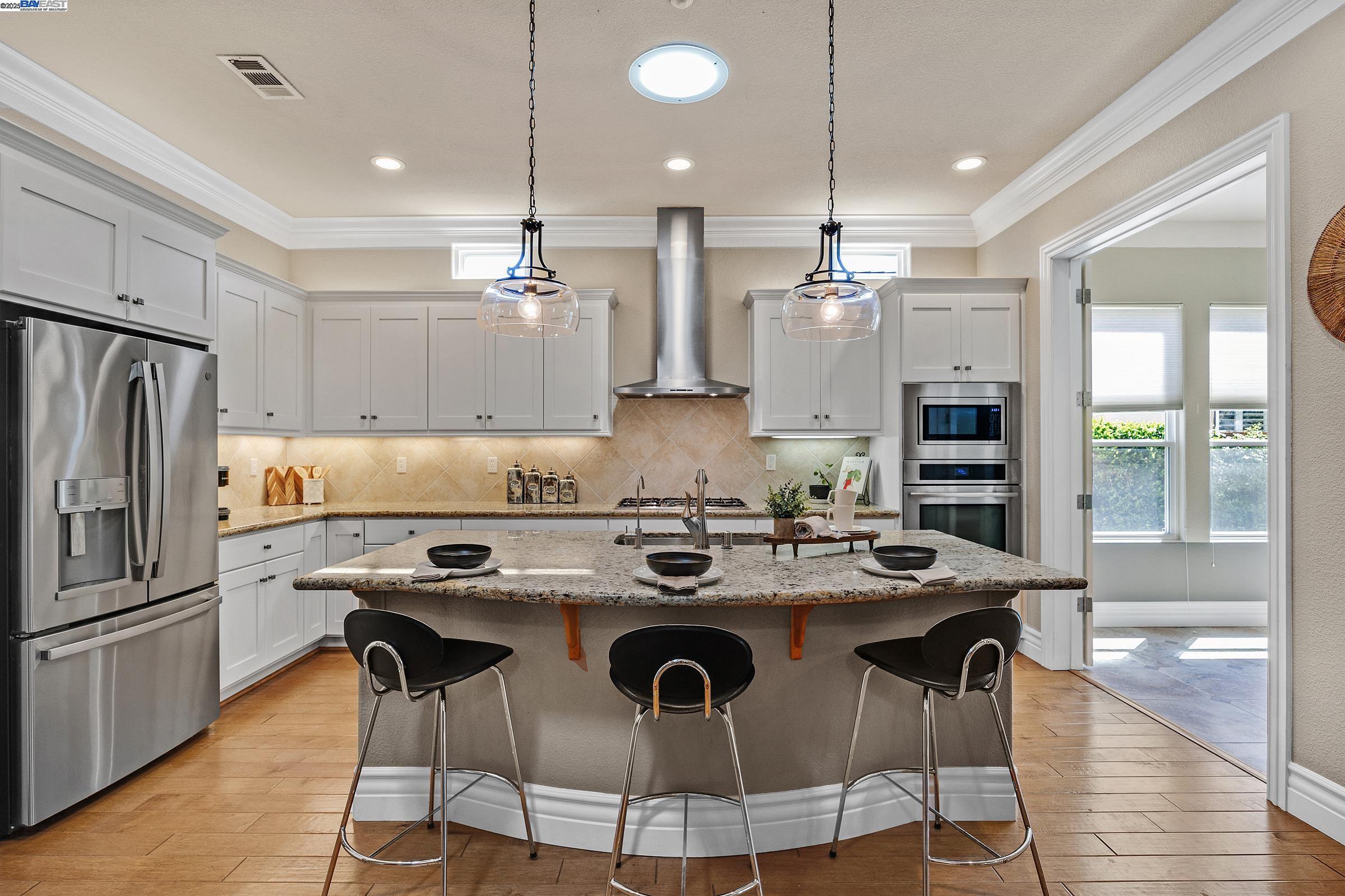 Detail Gallery Image 5 of 60 For 1737 Chardonnay Ln, Brentwood,  CA 94513 - 2 Beds | 2/1 Baths