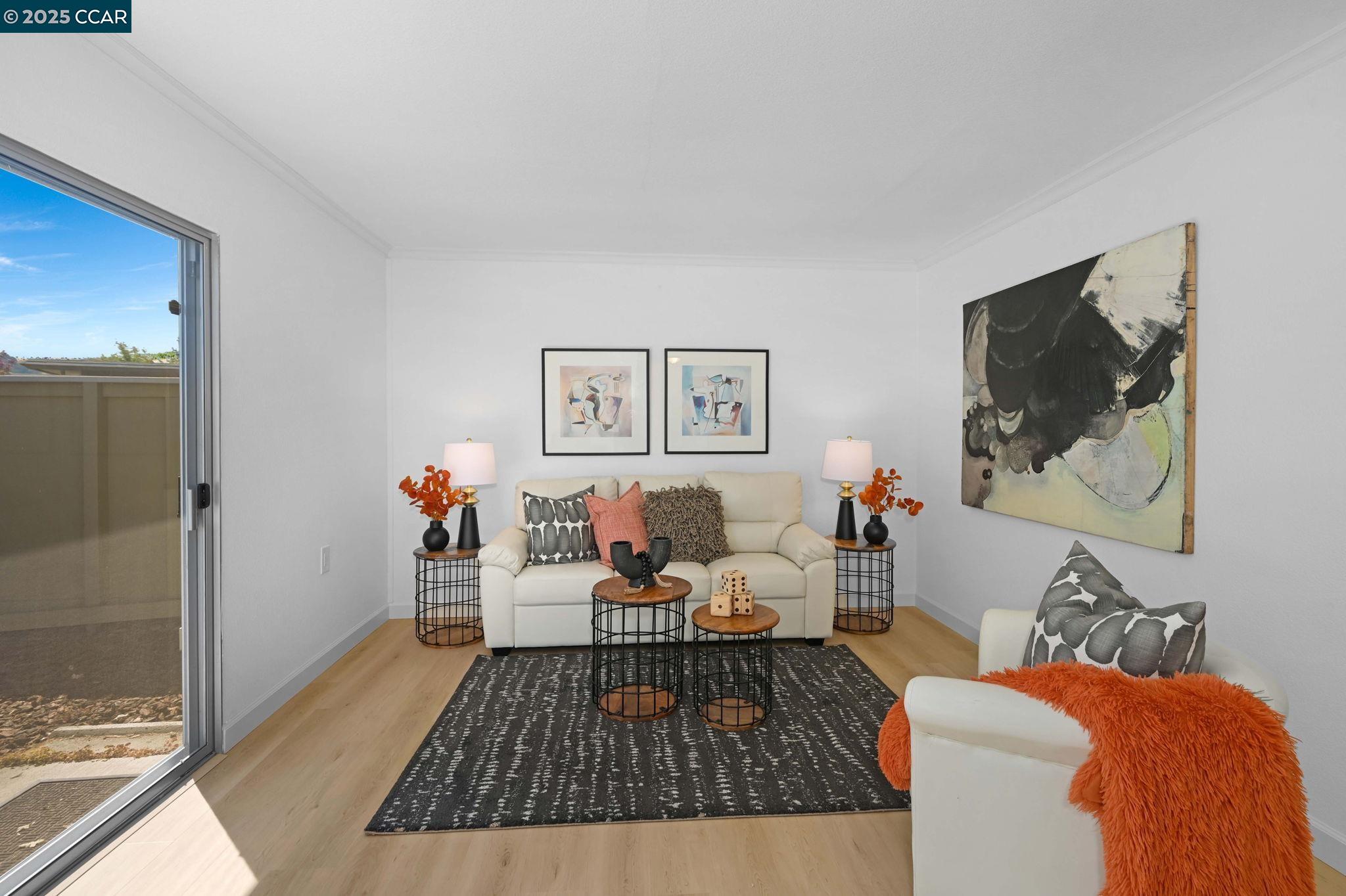 Detail Gallery Image 9 of 37 For 2251 Tice Creek Dr #2,  Walnut Creek,  CA 94595 - 1 Beds | 1 Baths