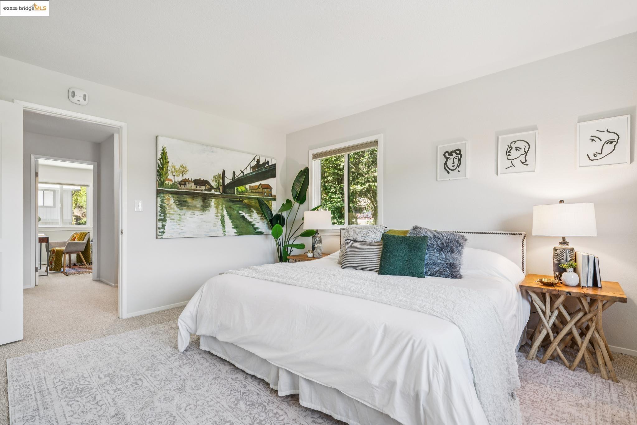 Detail Gallery Image 18 of 37 For 5400 Valley View Rd, El Sobrante,  CA 94803 - 3 Beds | 2/1 Baths