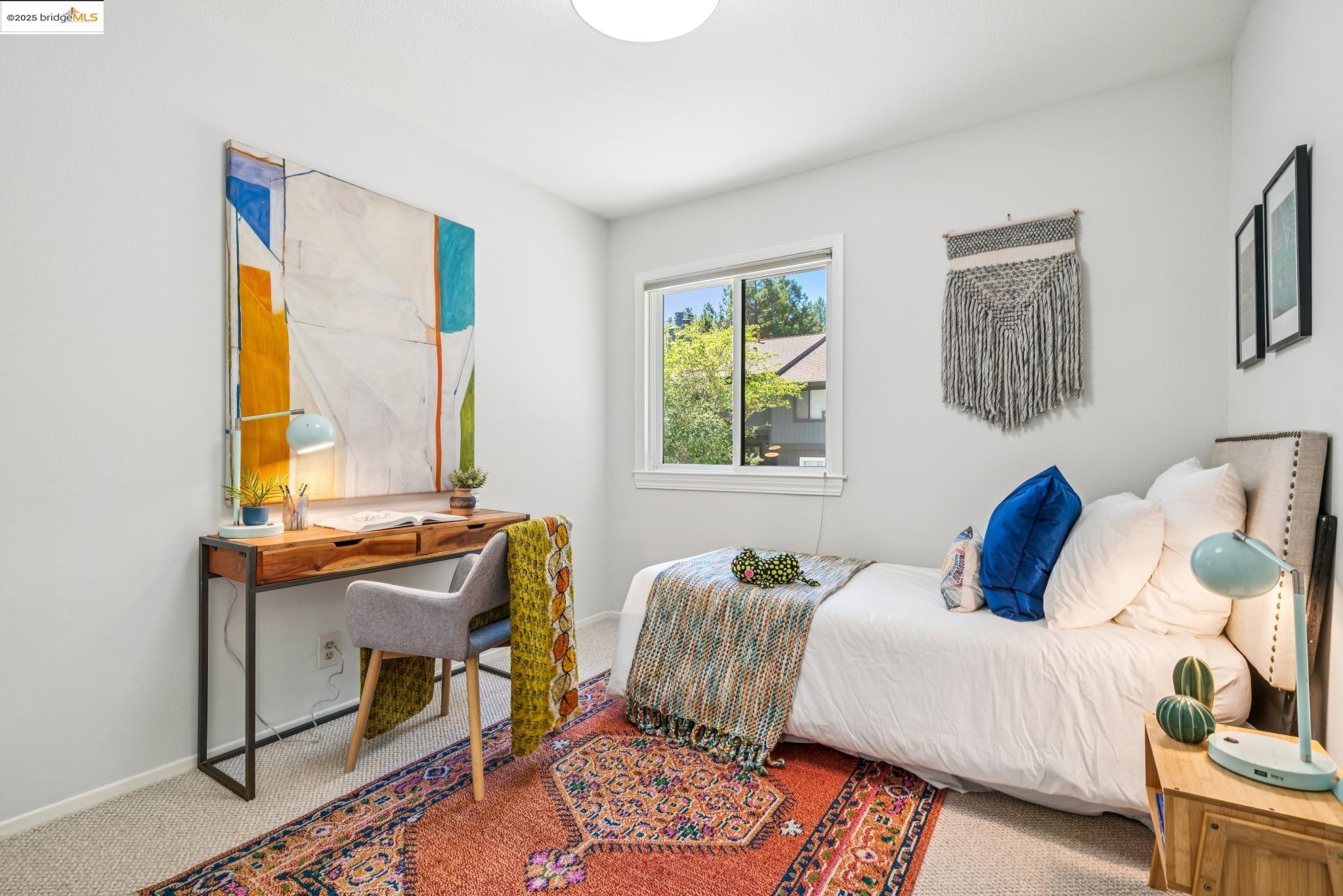 Detail Gallery Image 22 of 37 For 5400 Valley View Rd, El Sobrante,  CA 94803 - 3 Beds | 2/1 Baths
