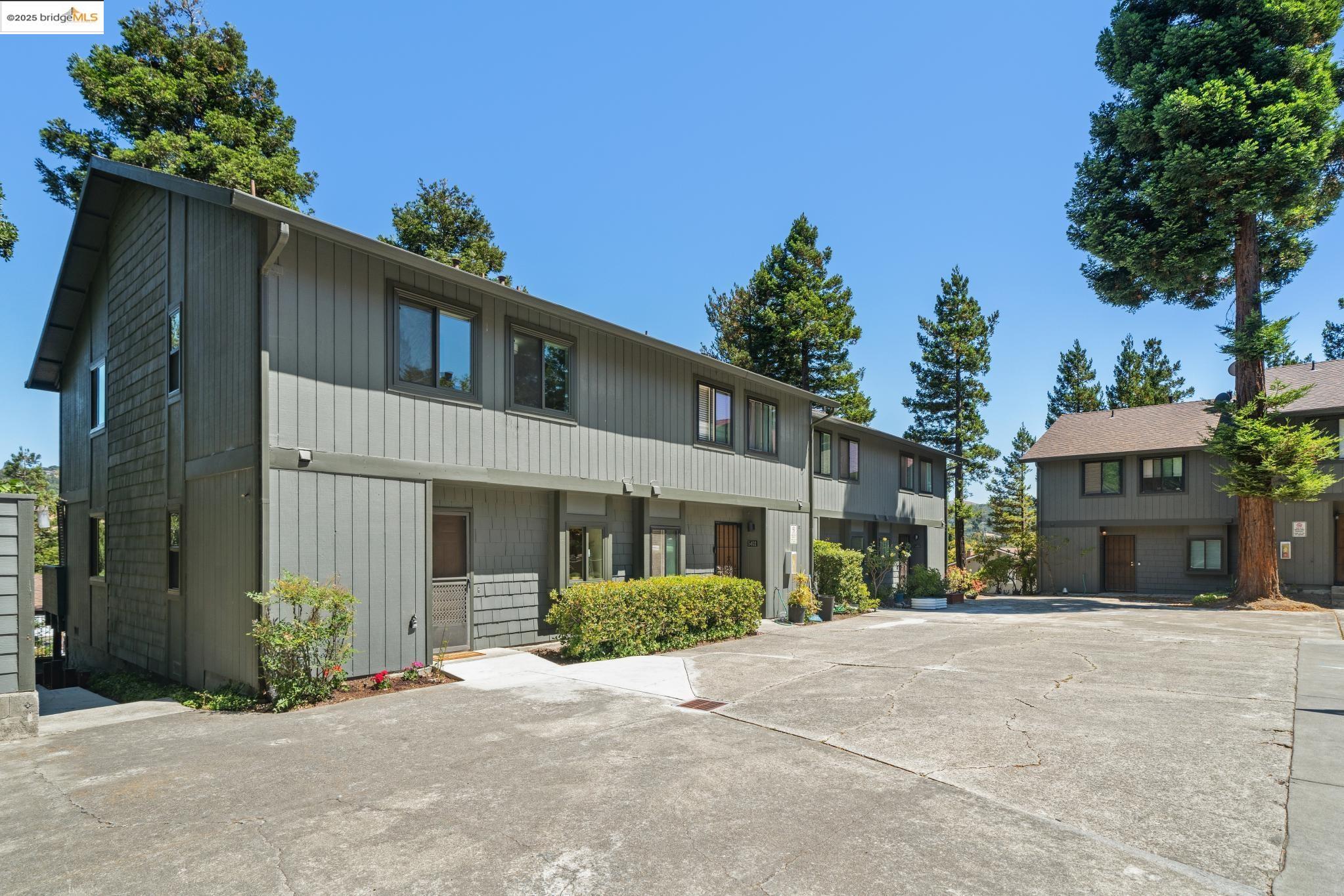 Detail Gallery Image 37 of 37 For 5400 Valley View Rd, El Sobrante,  CA 94803 - 3 Beds | 2/1 Baths