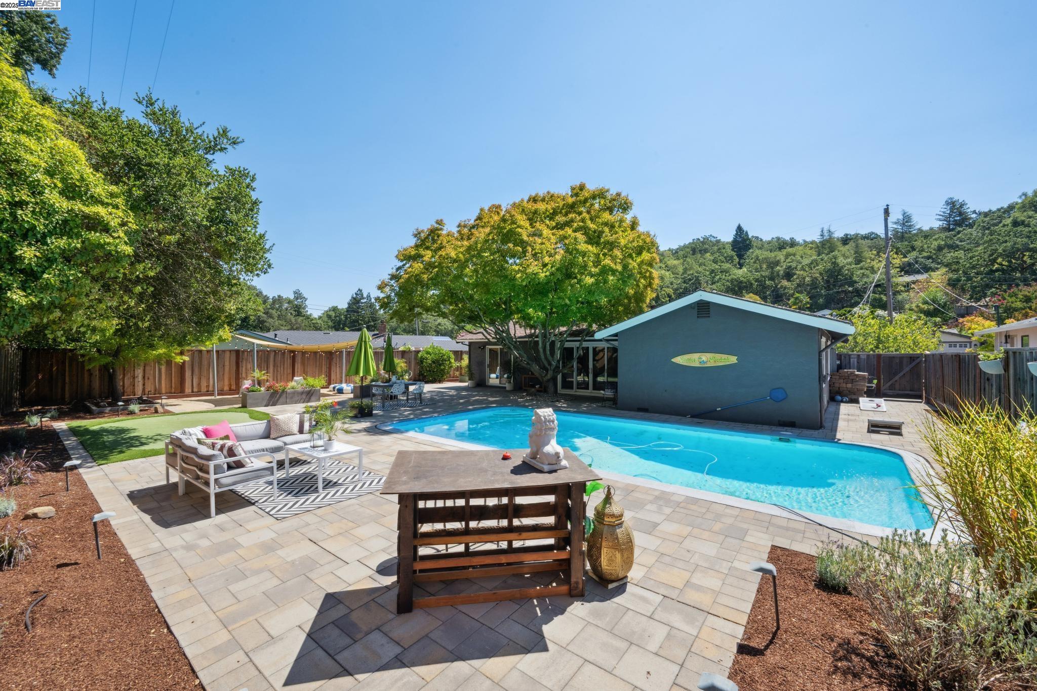 Detail Gallery Image 31 of 51 For 3434 Little Lane, Lafayette,  CA 94549 - 3 Beds | 2 Baths