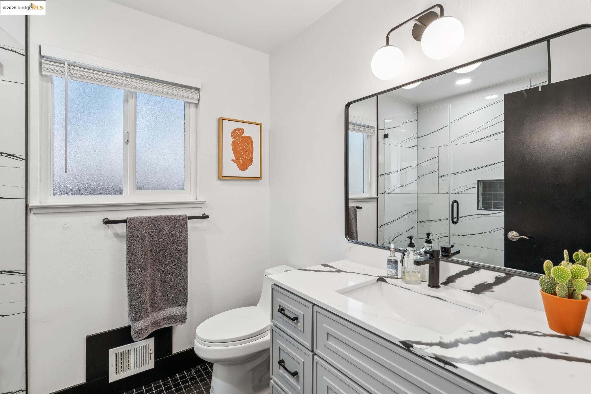 Detail Gallery Image 32 of 44 For 3093 Diablo View Rd, Pleasant Hill,  CA 94523 - 4 Beds | 2 Baths