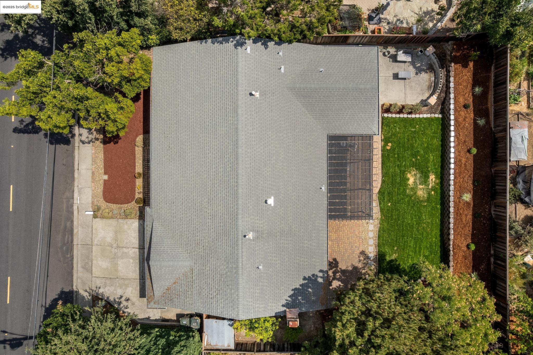 Detail Gallery Image 37 of 44 For 3093 Diablo View Rd, Pleasant Hill,  CA 94523 - 4 Beds | 2 Baths