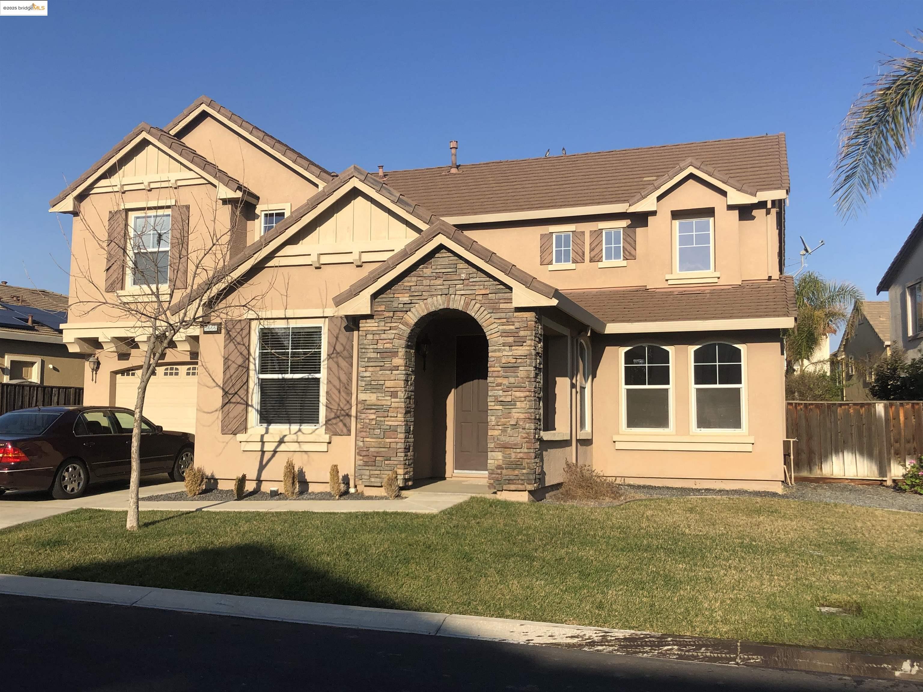 Detail Gallery Image 1 of 20 For 5666 Arcadia Cir, Discovery Bay,  CA 94505 - 4 Beds | 2/1 Baths